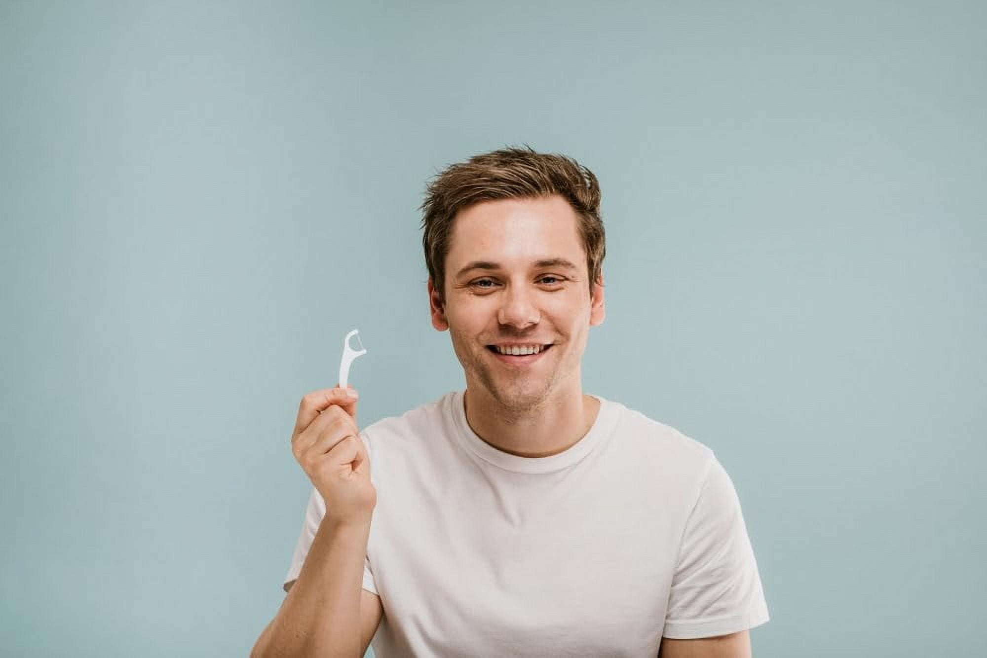 100 Pack of Bulk Wholesale 5 Piece Travel Size Oral Hygiene Dental Kits Containing Toothbrush, Toothpaste, Toothbrush Cover, Dental Floss Picks and Reusable Pouch Each for Homeless & Charity Donation