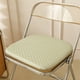 thumbnail image 5 of Cojín de Asiento de Gel Ice Silk | Almohadilla Transpirable Tipo Panal para Silla de Oficina | Alfombrilla Antideslizante y Refrescante para Sillas de Escritorio | 40X40X3Cm | Funda de Asiento Que Al, 5 of 7