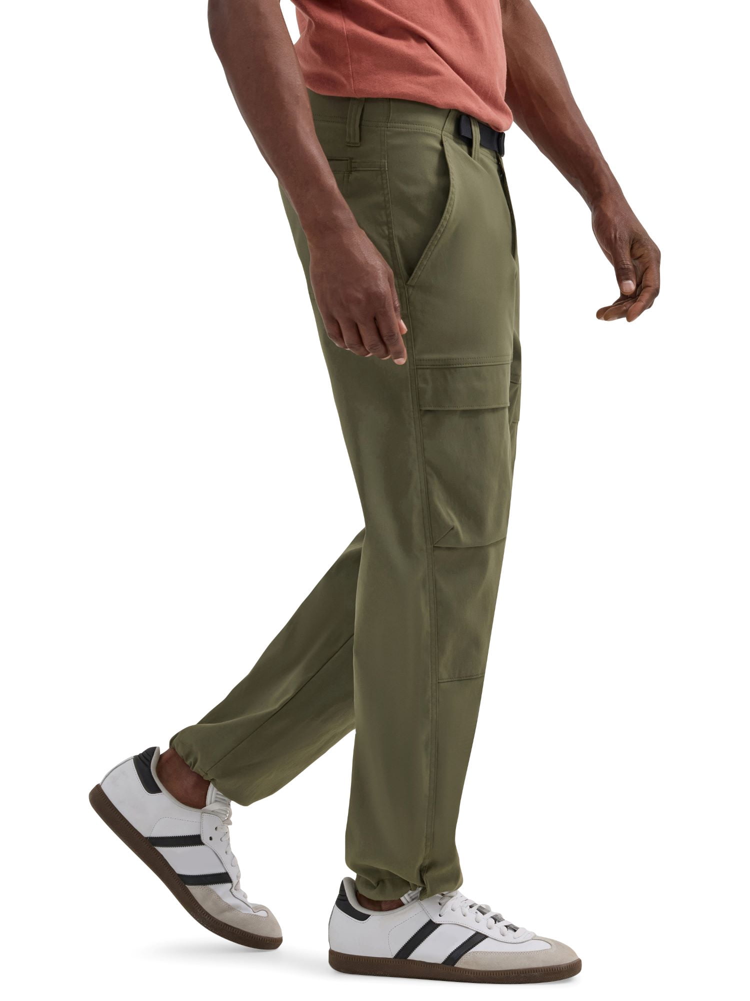 ATG by Wrangler® Men's Relaxed Cargo Pant with UPF 40+ Protection