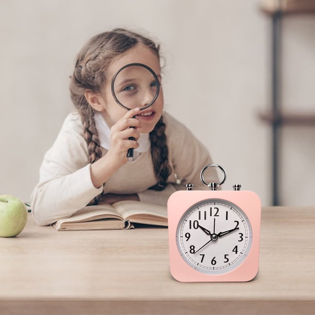 Despertador pequeño y silencioso con diseño de caramelos creativos de moda, reloj despertador de escritorio con barrido de viento y segundos.