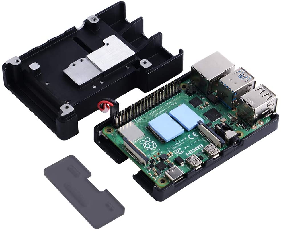 GeeekPi Raspberry Pi 4 Armor Case with 