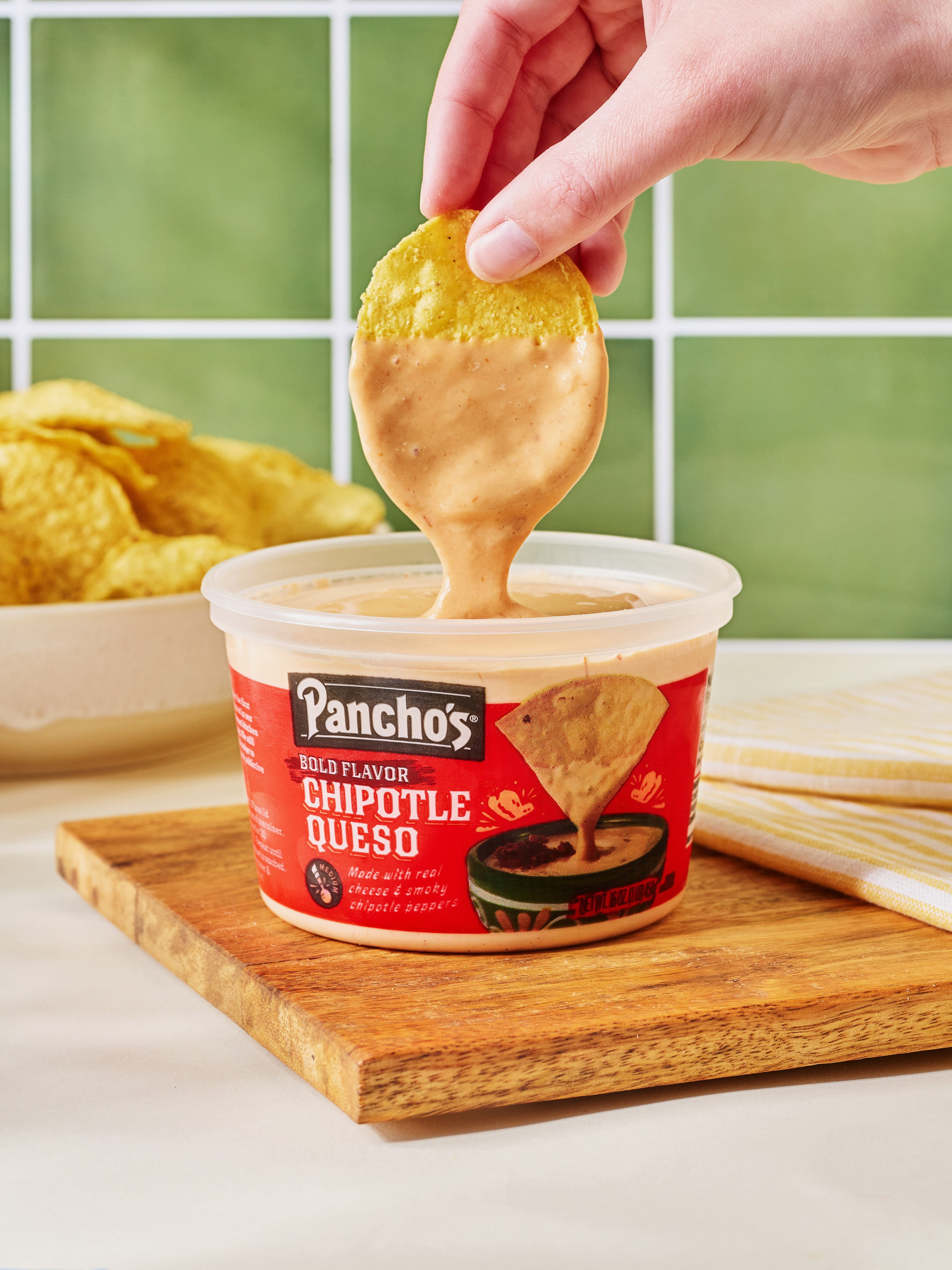 Pancho's Chipotle Queso Cheese Dip, 16 oz Tub