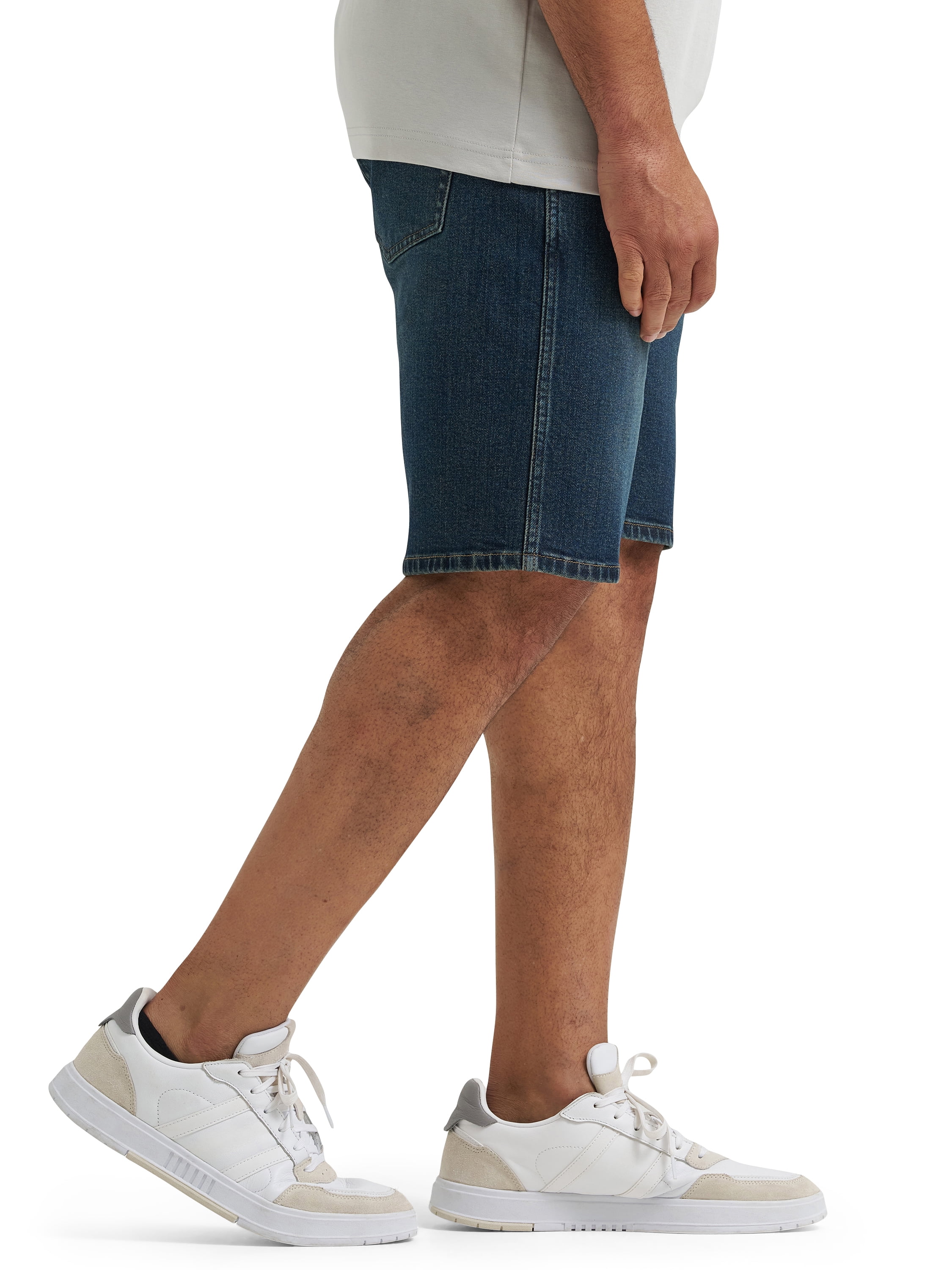 Wrangler® Men's and Big Men's Relaxed Fit Five Pocket Denim Short (30-50)