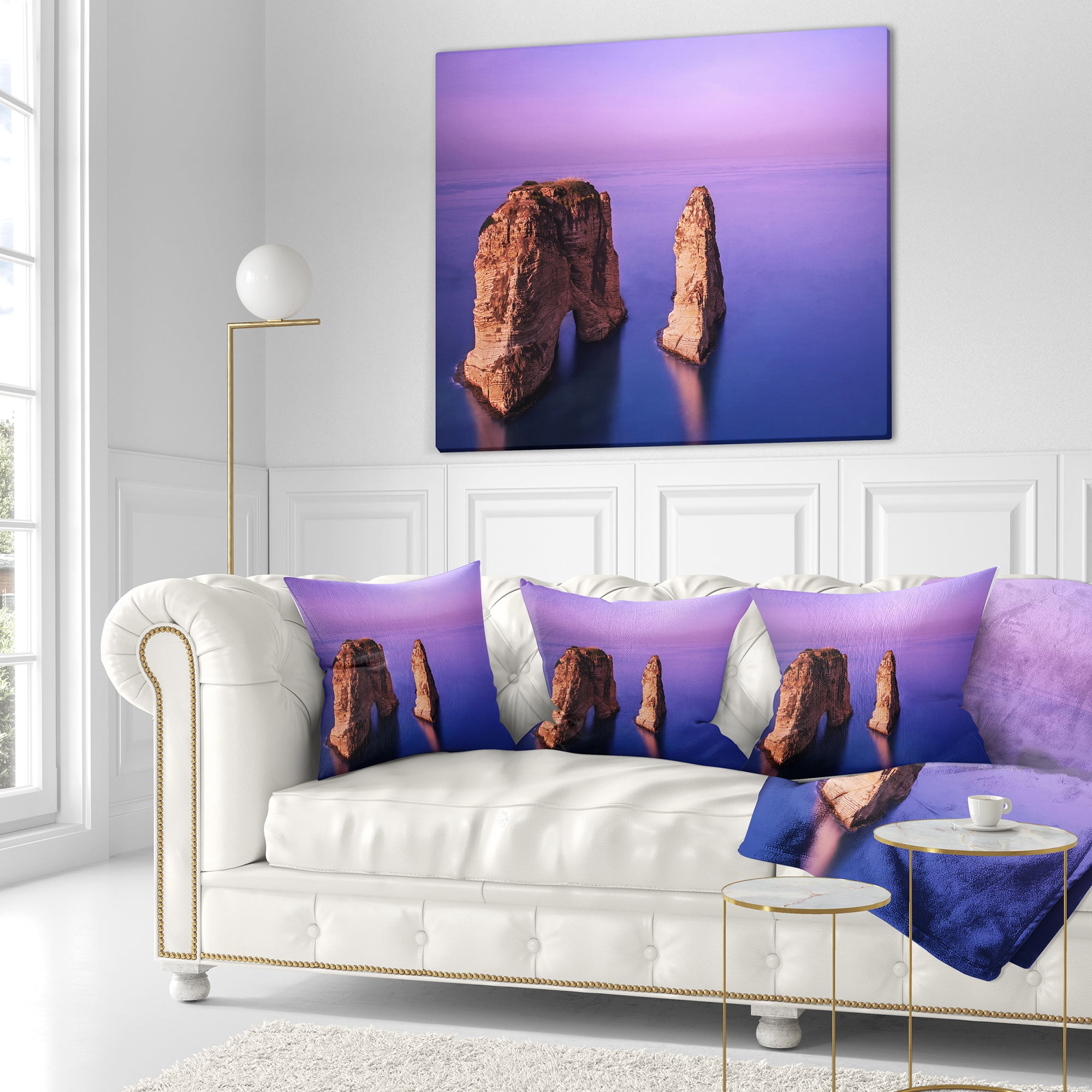 Designart Rawsha Rock on Sunset - Seascape Throw Pillow - 18x18