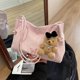 thumbnail image 5 of Bolso de hombro de gran capacidad con tendencia de moda para mujer, bonito bolso de mano con decoración de oso, para vacaciones, viajes, mochila escolar universitaria, 5 of 5