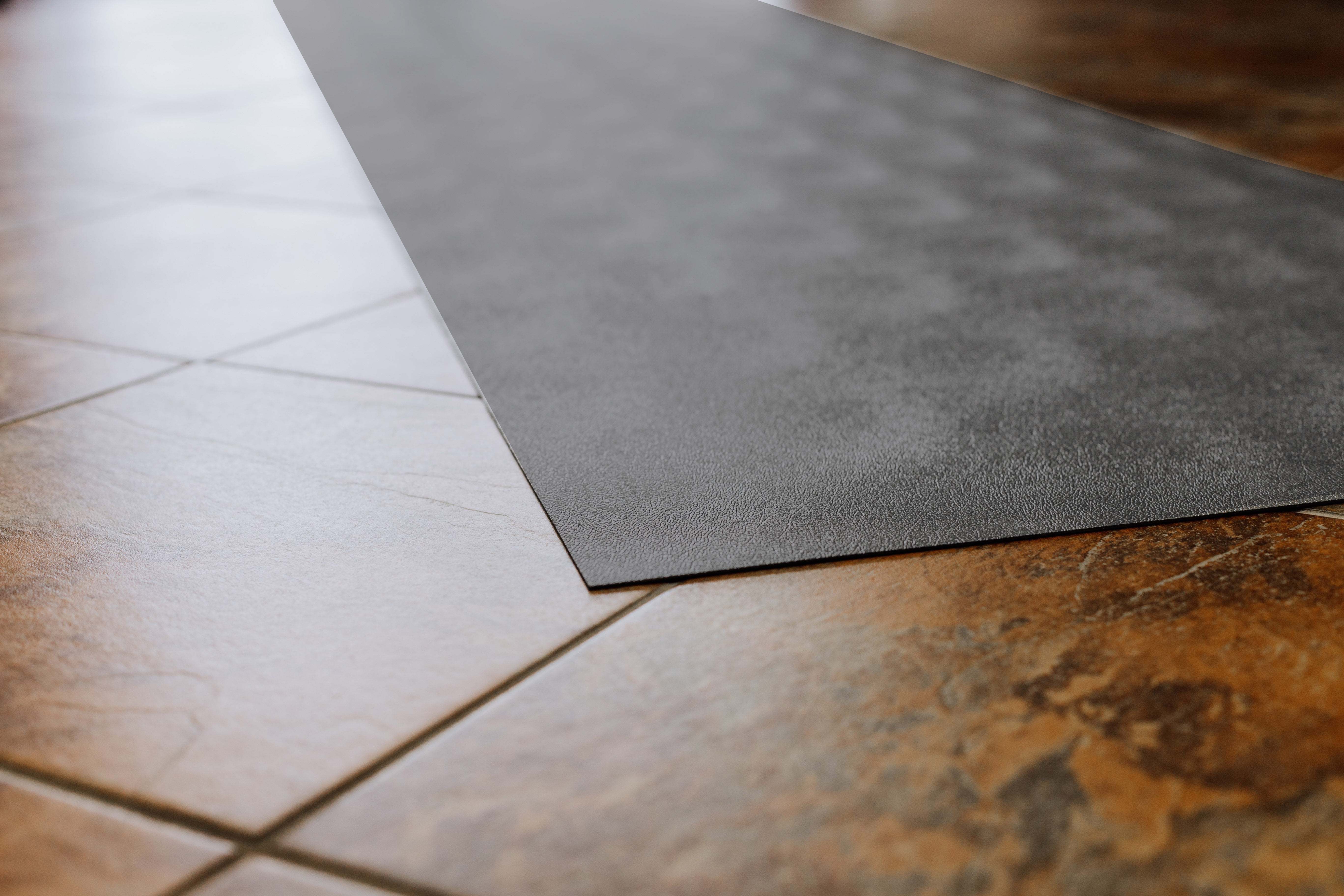 G-Floor 30 in. x 17 ft. Levant Vinyl Garage Runner - Slate Grey