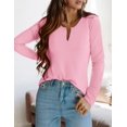 thumbnail image 3 of Remera PRETTYGARDEN de Manga Larga con Cuello en V y Tejido Waffle Rosa Talle M, 3 of 5