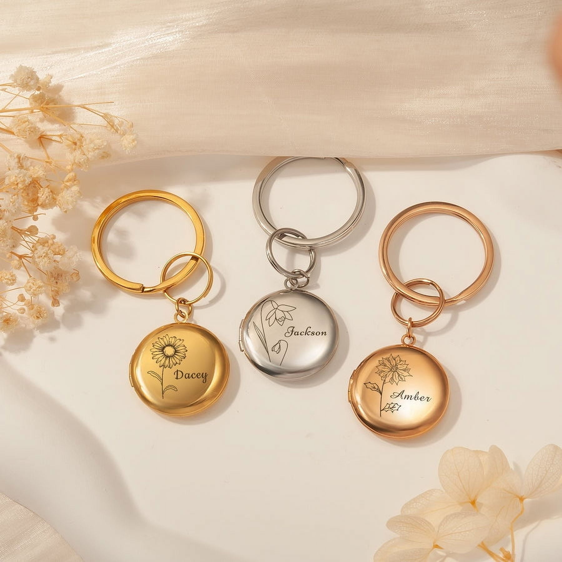 Anavia Custom Flower and Name Keychain Gifts for Women Graduation Birthday Gift for Girls Mom Christmas Wedding Valentine's Day Gifts