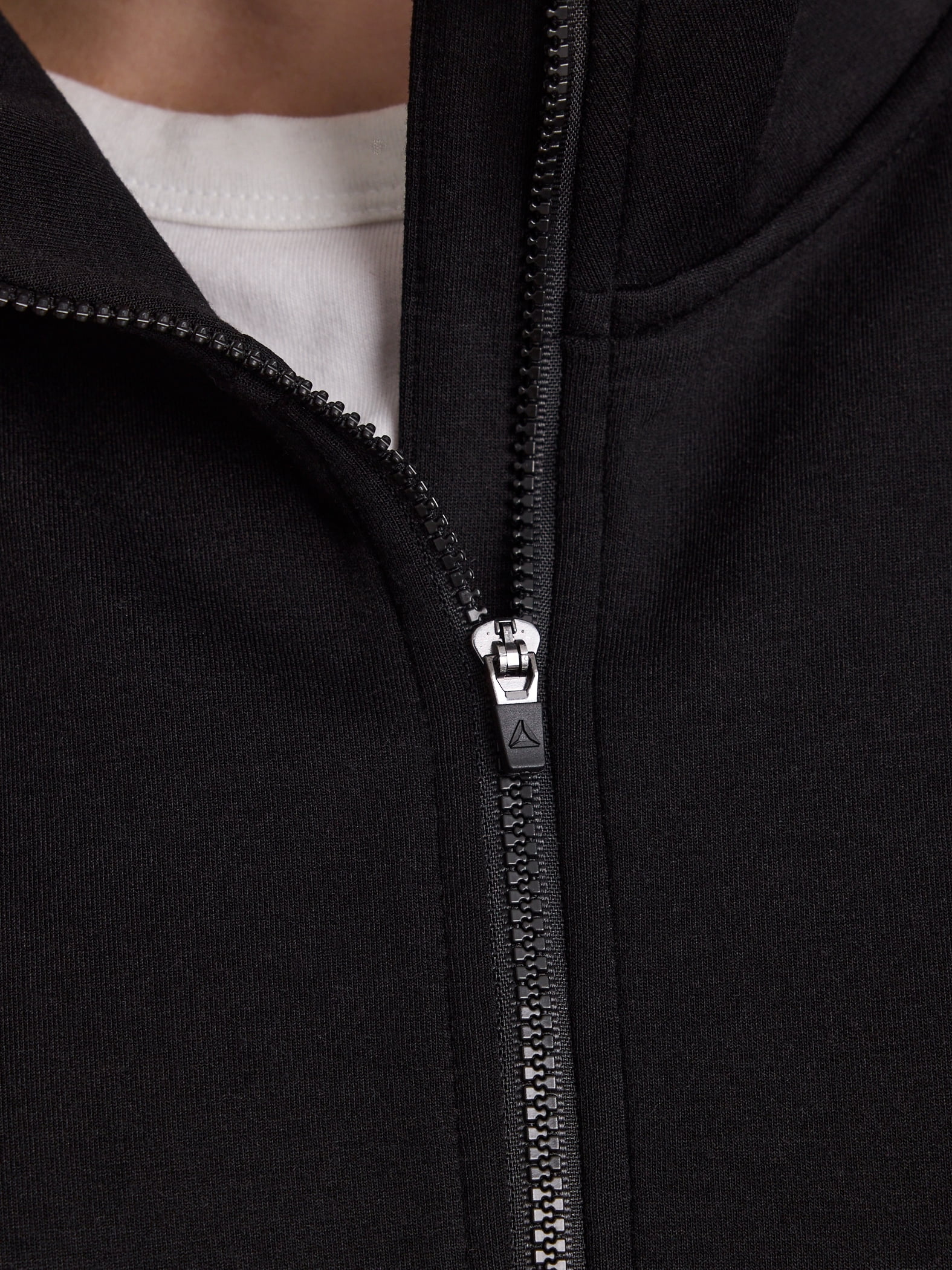 Reebok Women's Momentum 1/2 Zip Sweatshirt, Sizes XS-4X