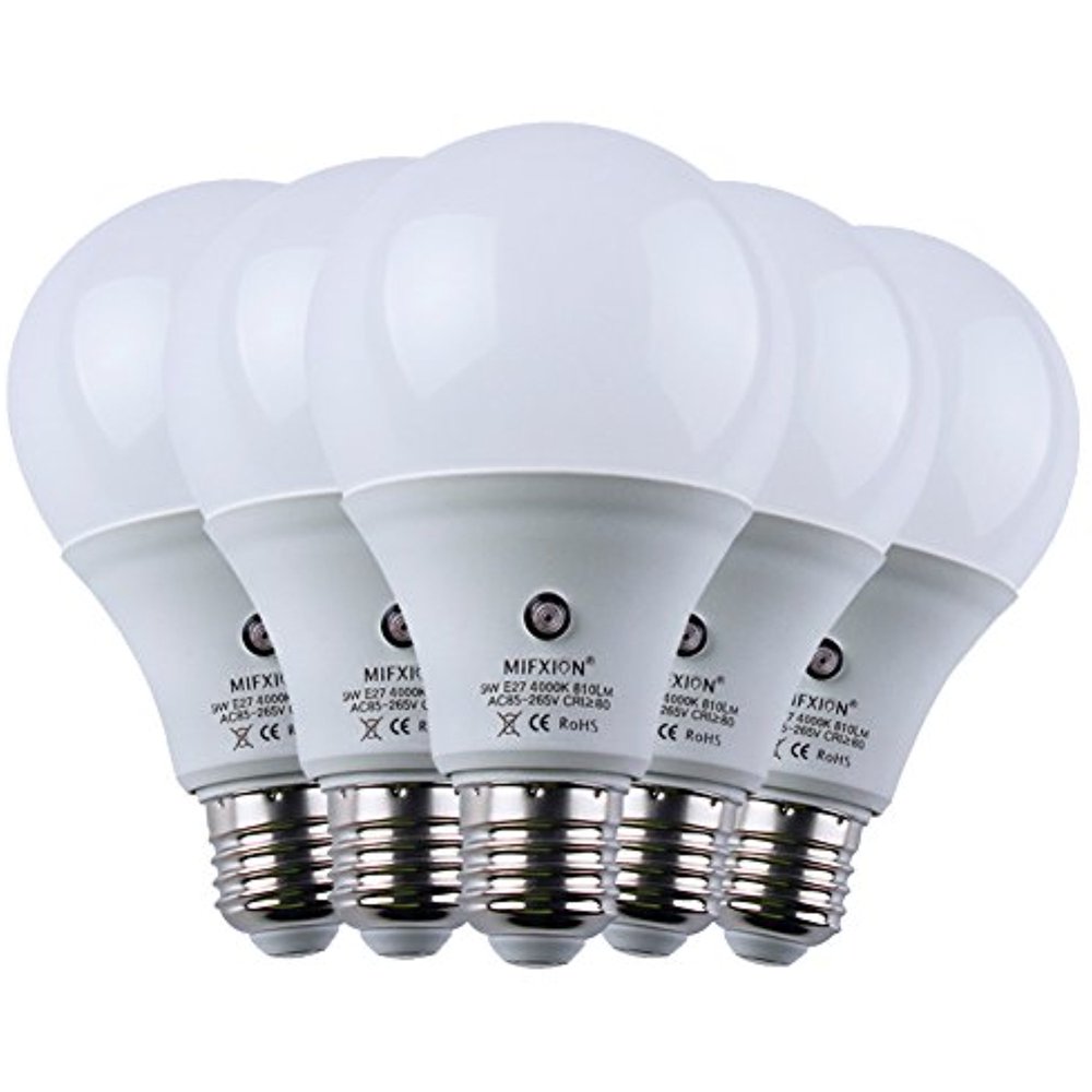 TOPCHANCES 5 Pack Sensor Dust to Dawn LED Light Bulbs E27 Medium Base
