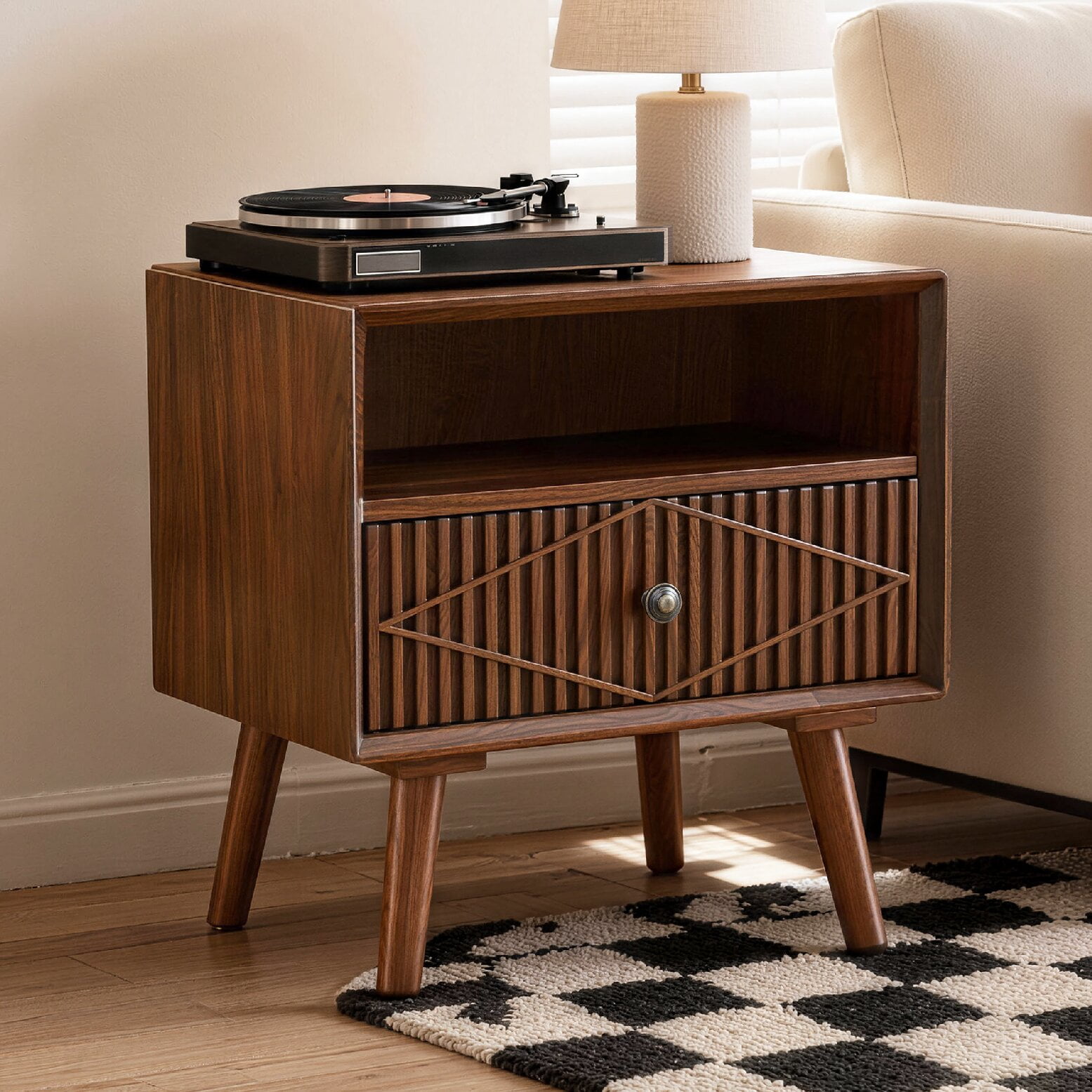 22 Mid-Century Nightstand with Carved Geometric Front USB and Type-C Charging Solid Wood Bedside Table with 1 Drawer Legs and Open Shelf for Living Room Bedroom Apartment Walnut