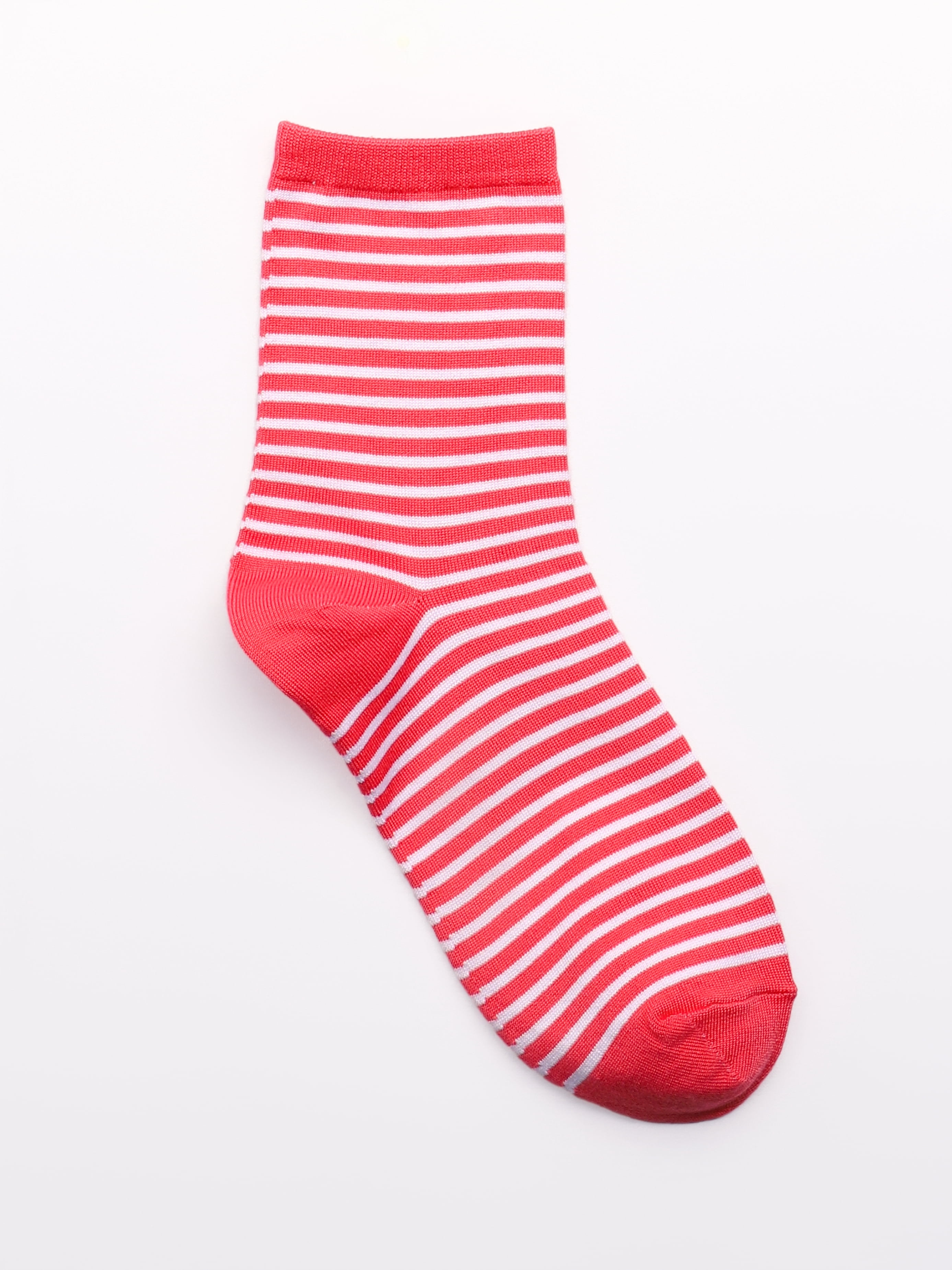 Joyspun Women’s Pattern Dress Crew Socks, 4-Pack, Sizes 4-10