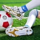 thumbnail image 4 of Zapatos de fútbol para niños Tacos Botas de fútbol atléticas transpirables profesionales para interiores al aire libre TF/AG-WhiteGold-37 oso de fresa Electrónica, 4 of 5