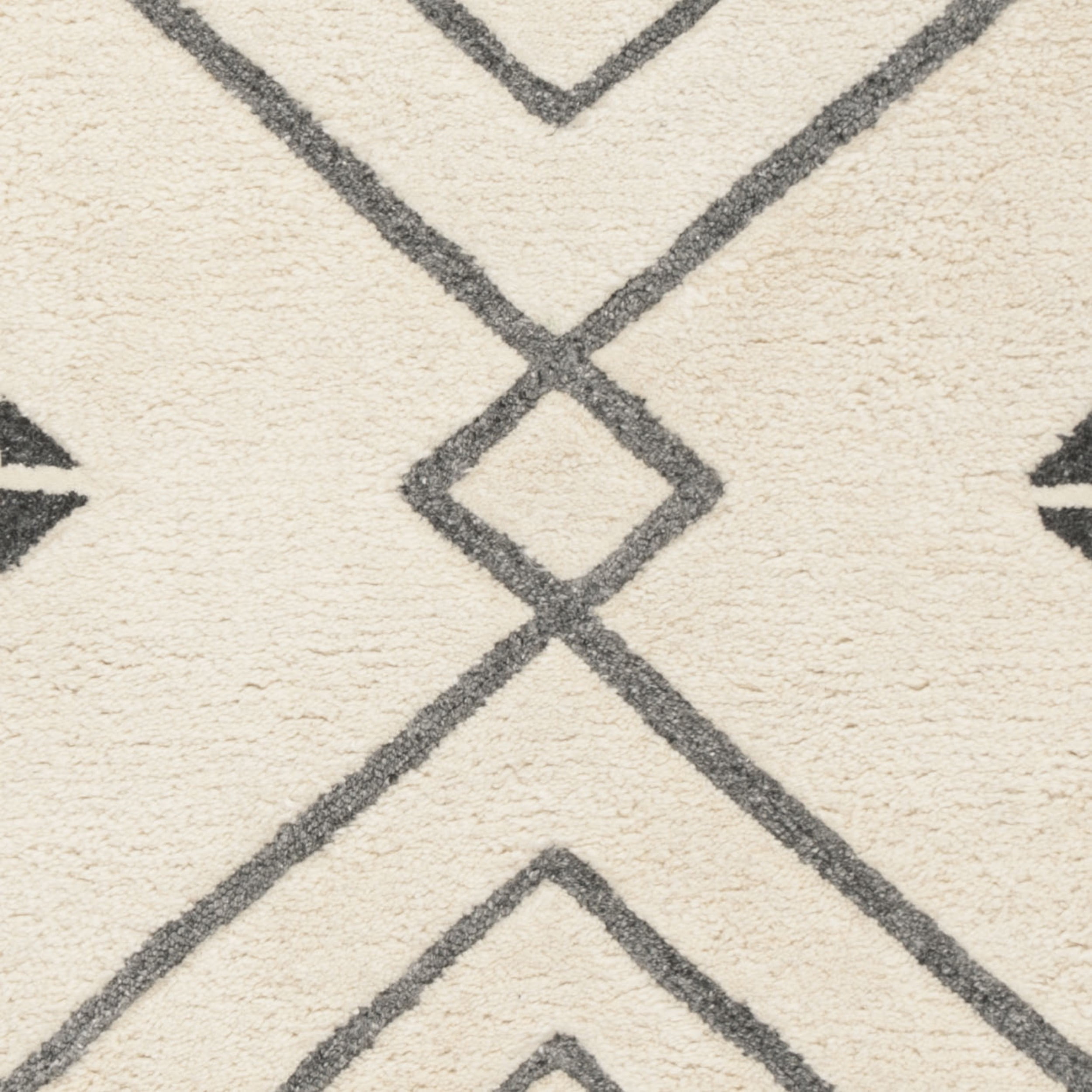 SAFAVIEH Casablanca Jannine Geometric Shag Area Rug, Ivory/Grey, 5' x 8'