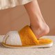 thumbnail image 2 of Zapatillas de algodón para mujer, de invierno, con diseño de pata de gato y dibujos animados, para amantes de los gatos, con pelo, de terciopelo, cálidas y suaves., 2 of 5