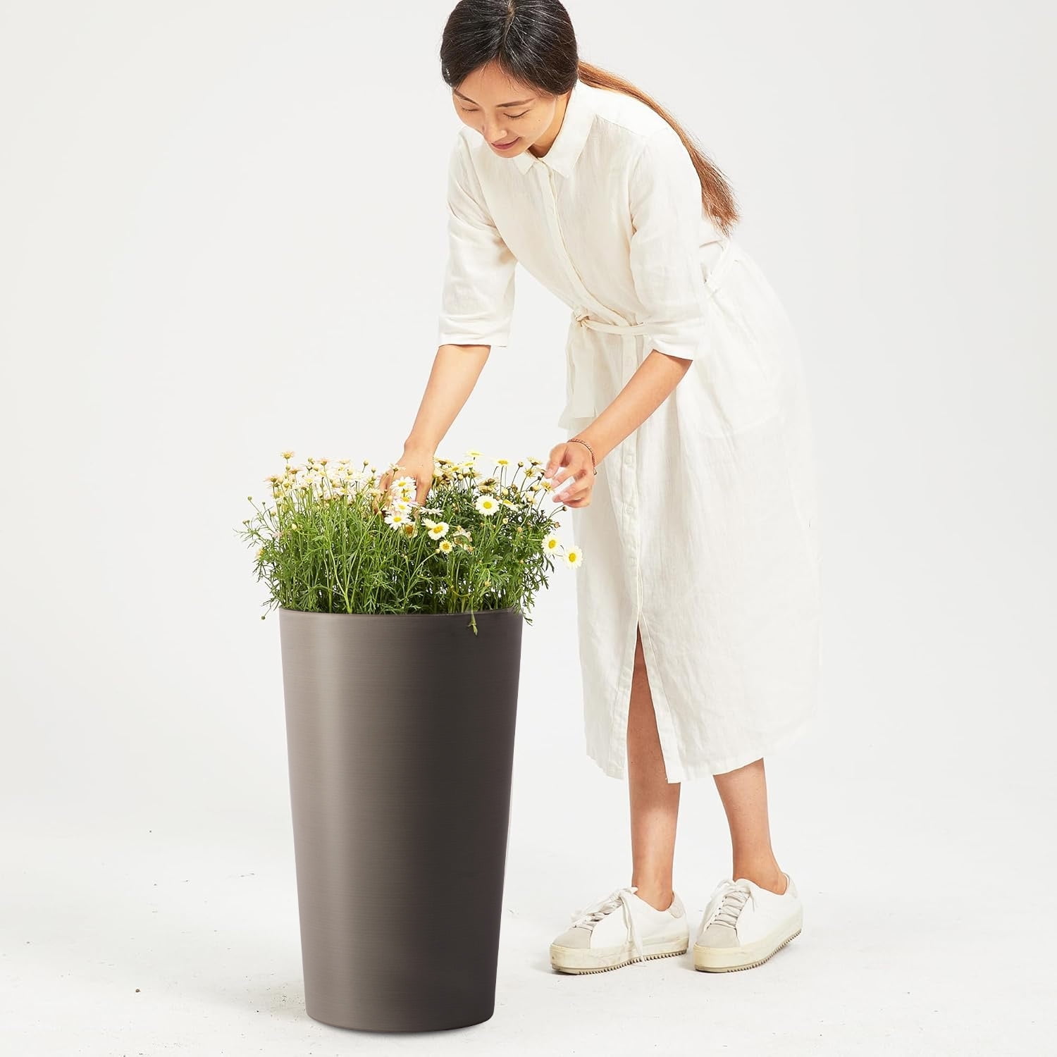 Modern Tall 21.7in Planters 2 Pack for Outdoor Plants