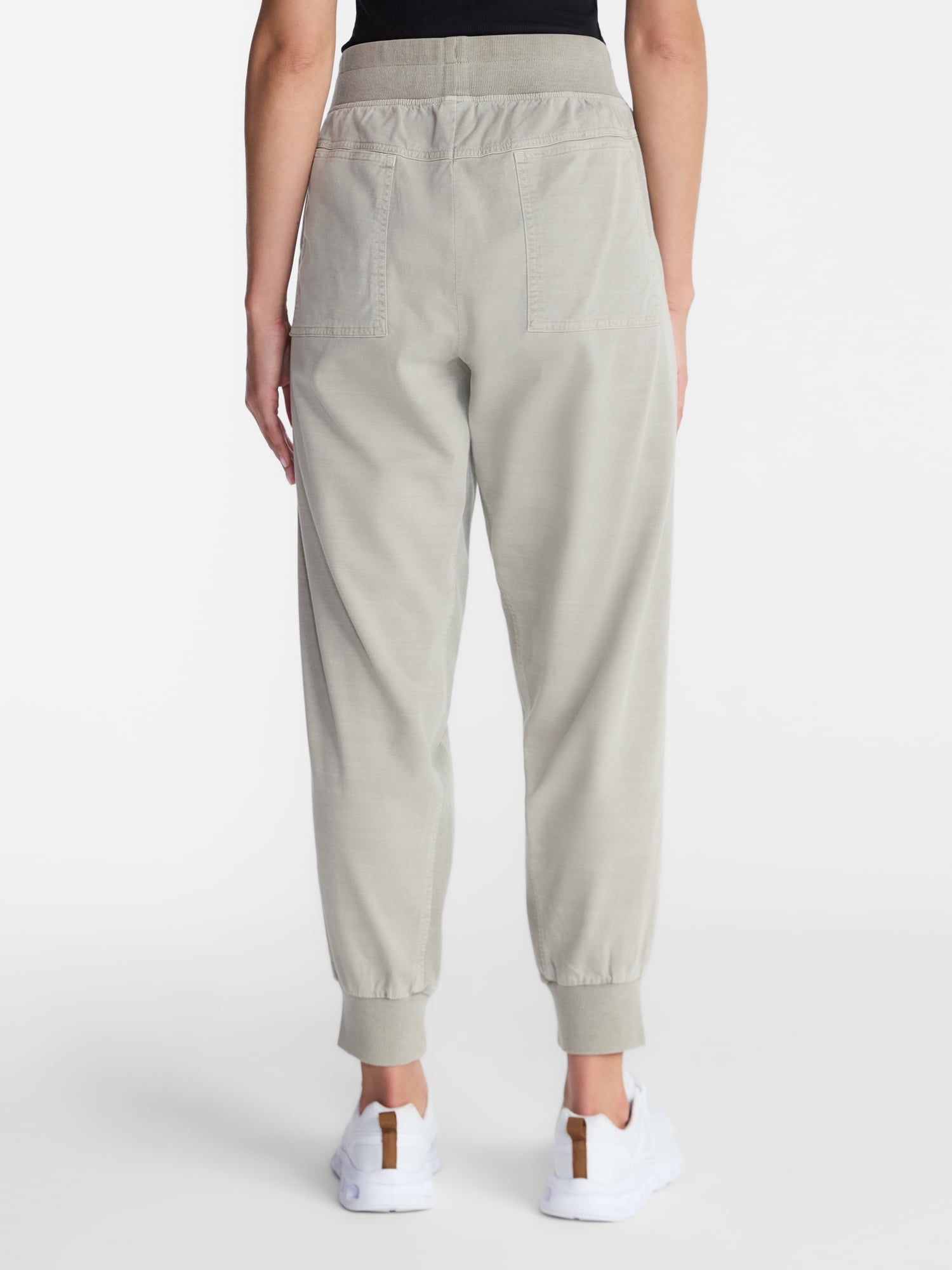 Avia Women's and Women's Plus Relaxed Fit Joggers, 28'' Inseam, Sizes XS-4X