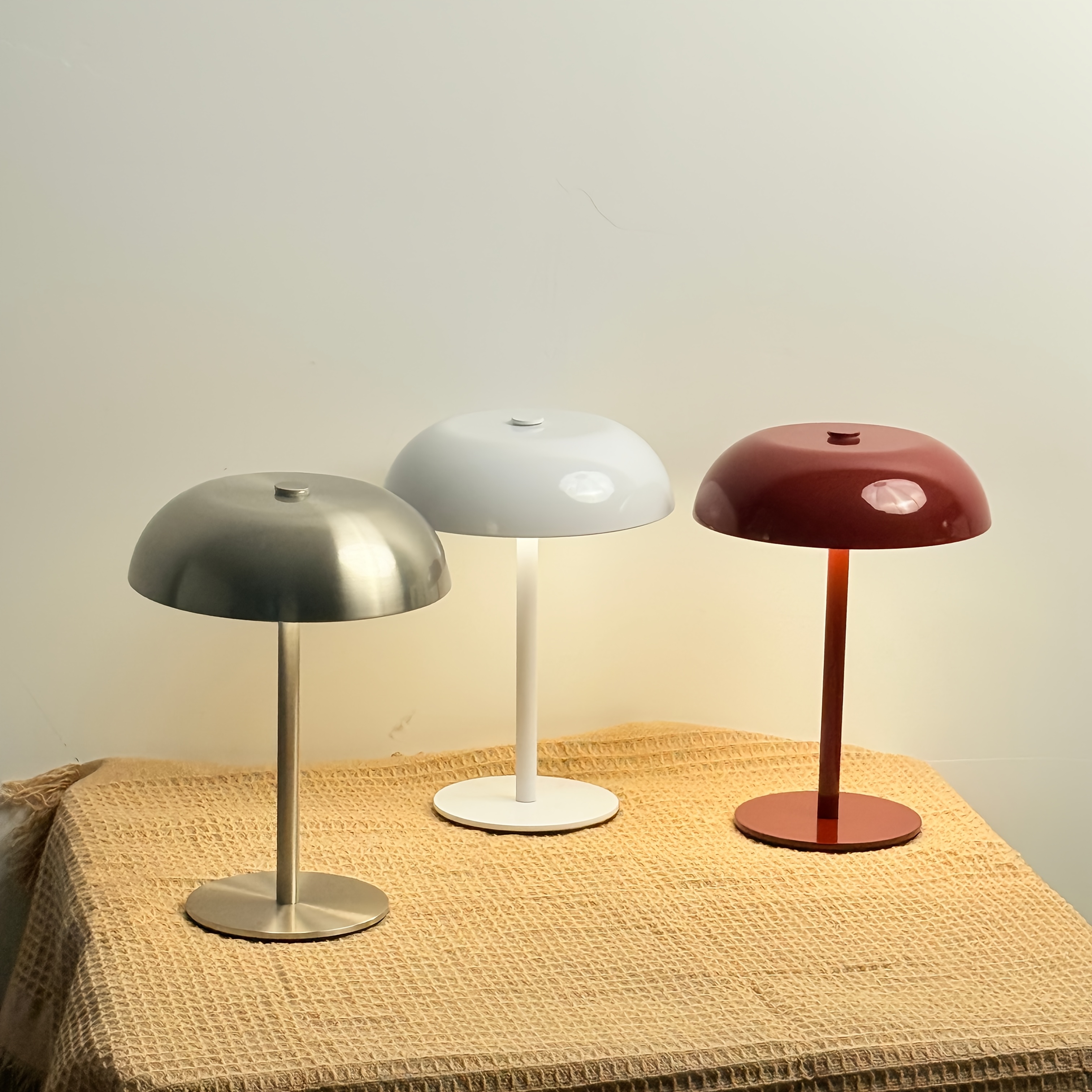 1pc Modern Minimalist Desk Lamp - Cordless Rechargeable Table Lamp with Touch Control, Adjustable Brightness & Color Temperature, Brushed Metal Base & Drum Shade, Battery-powered For Office