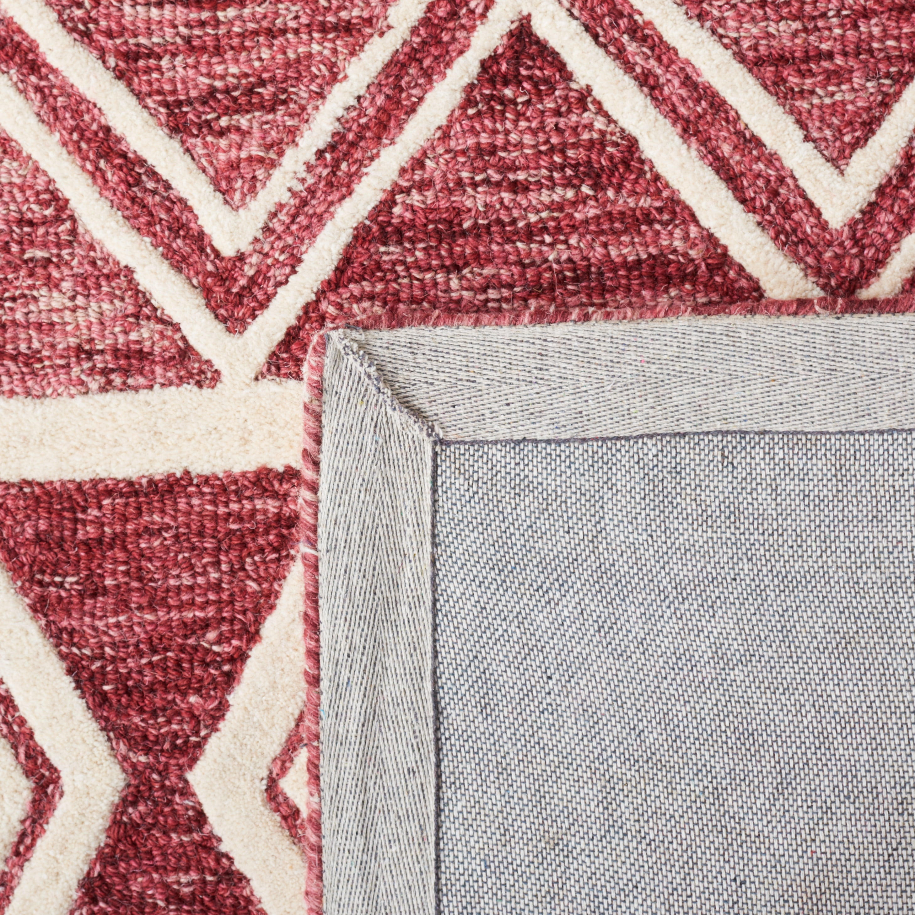 SAFAVIEH Abstract Torrey Geometric Wool Area Rug, Red/Ivory, 4' x 6'