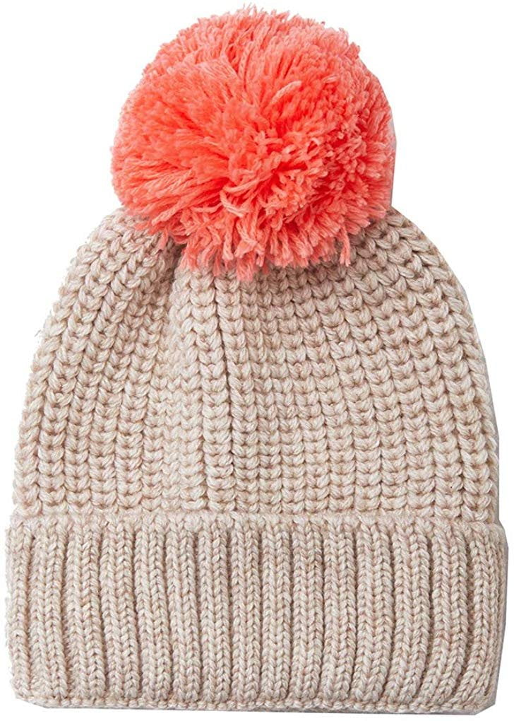 red ski hat