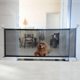 thumbnail image 2 of Puerta mágica para perros para el hogar, ancho ajustable, valla para mascotas, red protectora para escaleras oso de fresa Electrónica, 2 of 4