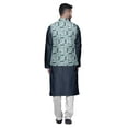 thumbnail image 3 of Atasi Pyjama Kurta Col Mandarin Traditionnel Uni avec Veste Imprimée, 3 of 3