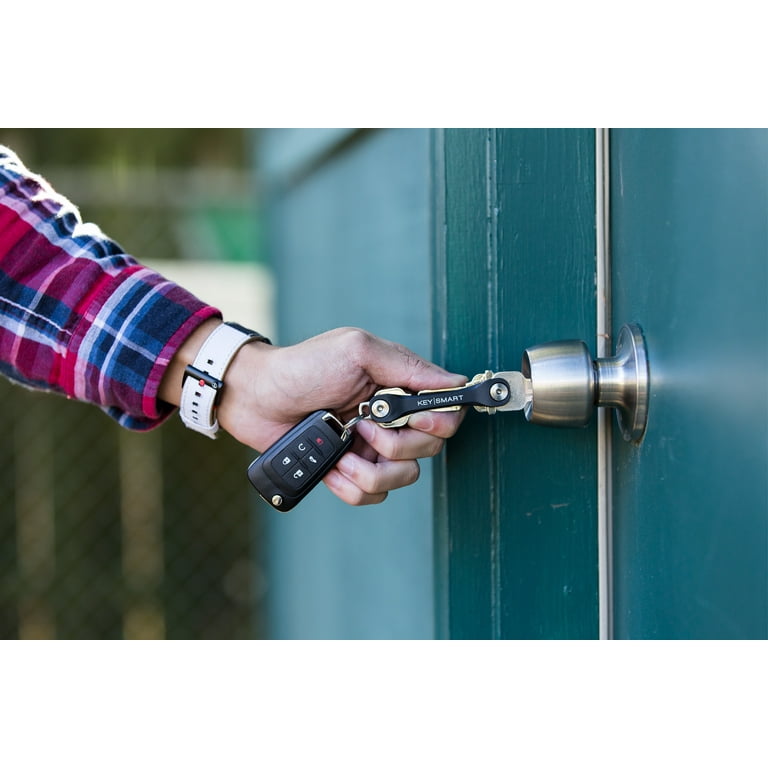 KeySmart Flex Key Holder Flexible Polycarbonate Plastic Holds 8 Keys Unisex Black