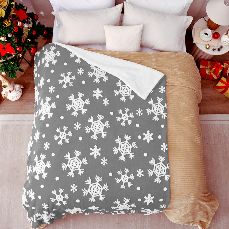 Christmas Throw Blanket, Grey Snowflakes Sherpa Blanket for Holiday, Warm Winter Cabin Throw, Premium Microfiber & Soft Touch, Plush & Fluffy, Warm & Cozy for Couch, Sofa, Bed, 50"x60"