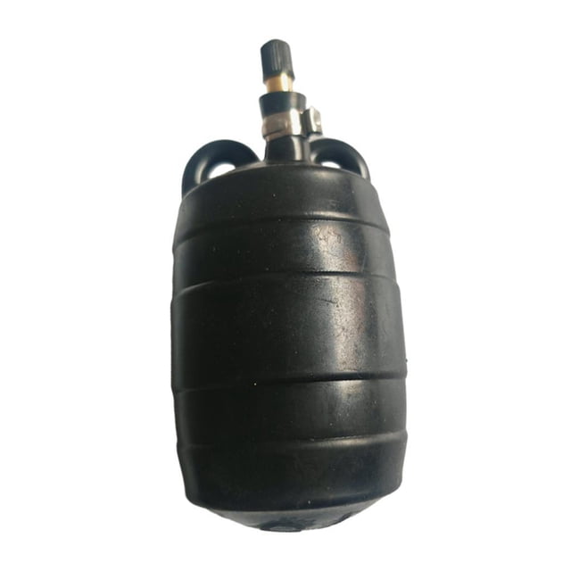 tapón inflable para tuberías, globo, reparación de fugas de tuberías de aguas residuales municipales, portátil y resistente. 5 cm — Vista frontal centrada de un tapón inflable de goma negro de 5 cm con cuerpo cilíndrico acanalado, válvula metálica de inflado con conector y abrazadera en la parte superior y dos orejetas integradas para manipulación. Fondo blanco neutro; también adecuado como tapón temporal para pruebas de cierre en tuberías pequeñas.