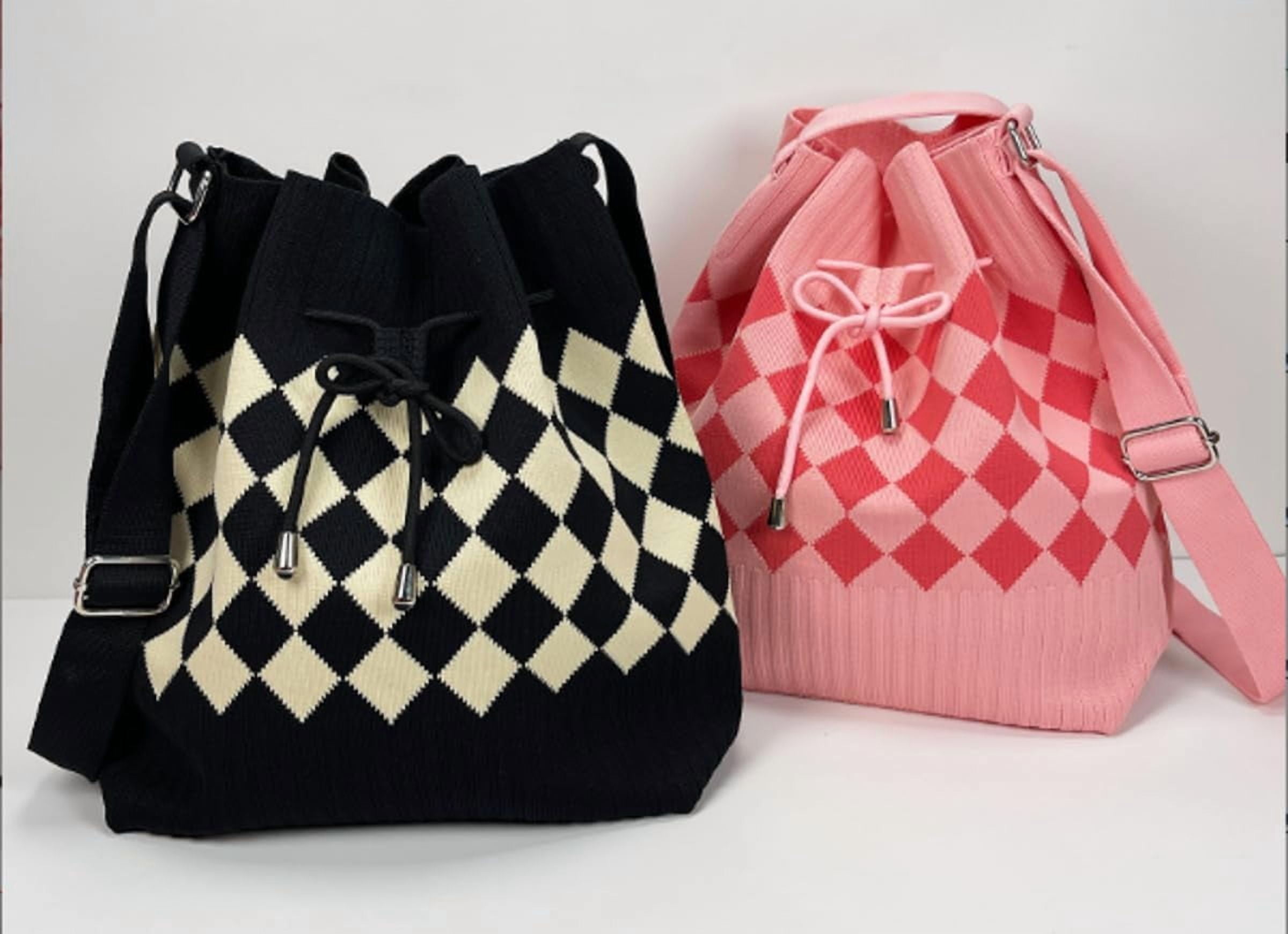 CAILDANL Knit Bucket Bag Women 2025 Trendy Spring Crochet Knitted Drawstring Shoulder Bags Crossbody Purse Geometric Pattern