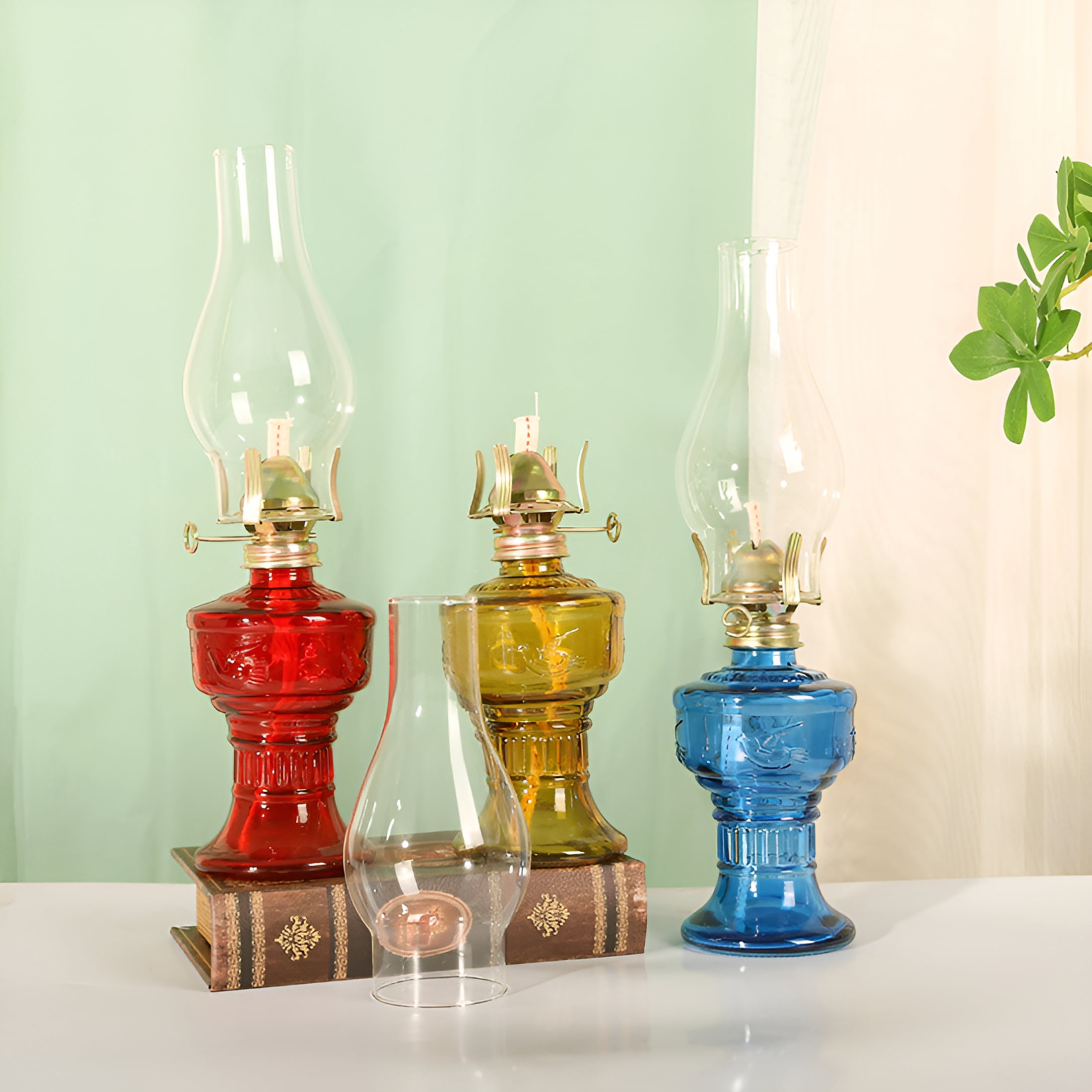 LAMIRO Classic Vintage Glass Kerosene Oil Lamps, Hurricane Lamp Lantern Vintage Oil Lamps for Indoor Use Decor Chamber 13*6In