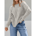 thumbnail image 4 of Chandails à Col Rond en Tricot Torsadé Surdimensionnés pour Femmes Gris P, 4 of 7