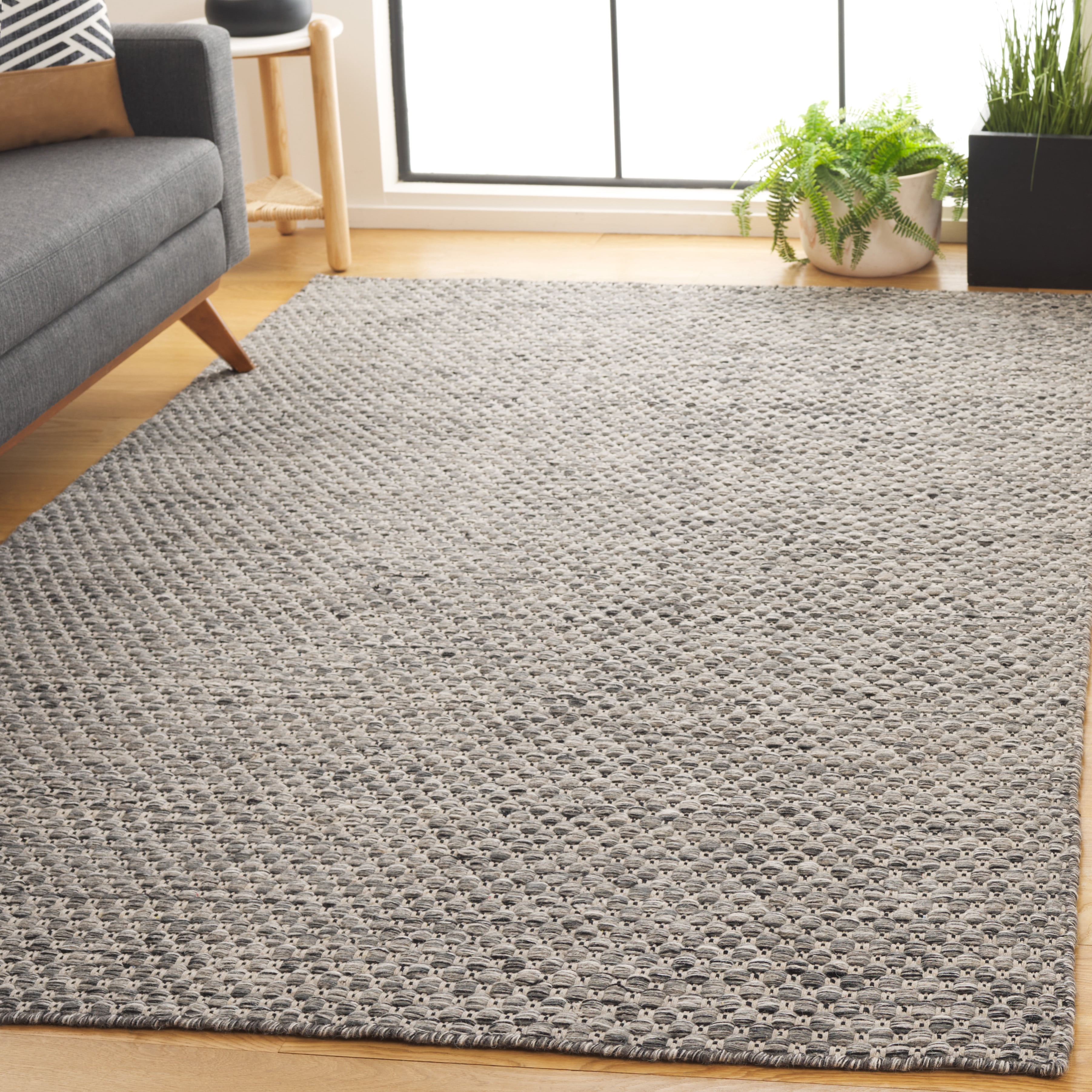 SAFAVIEH Vermont Candis Solid Distressed Area Rug, Grey, 6' x 9'