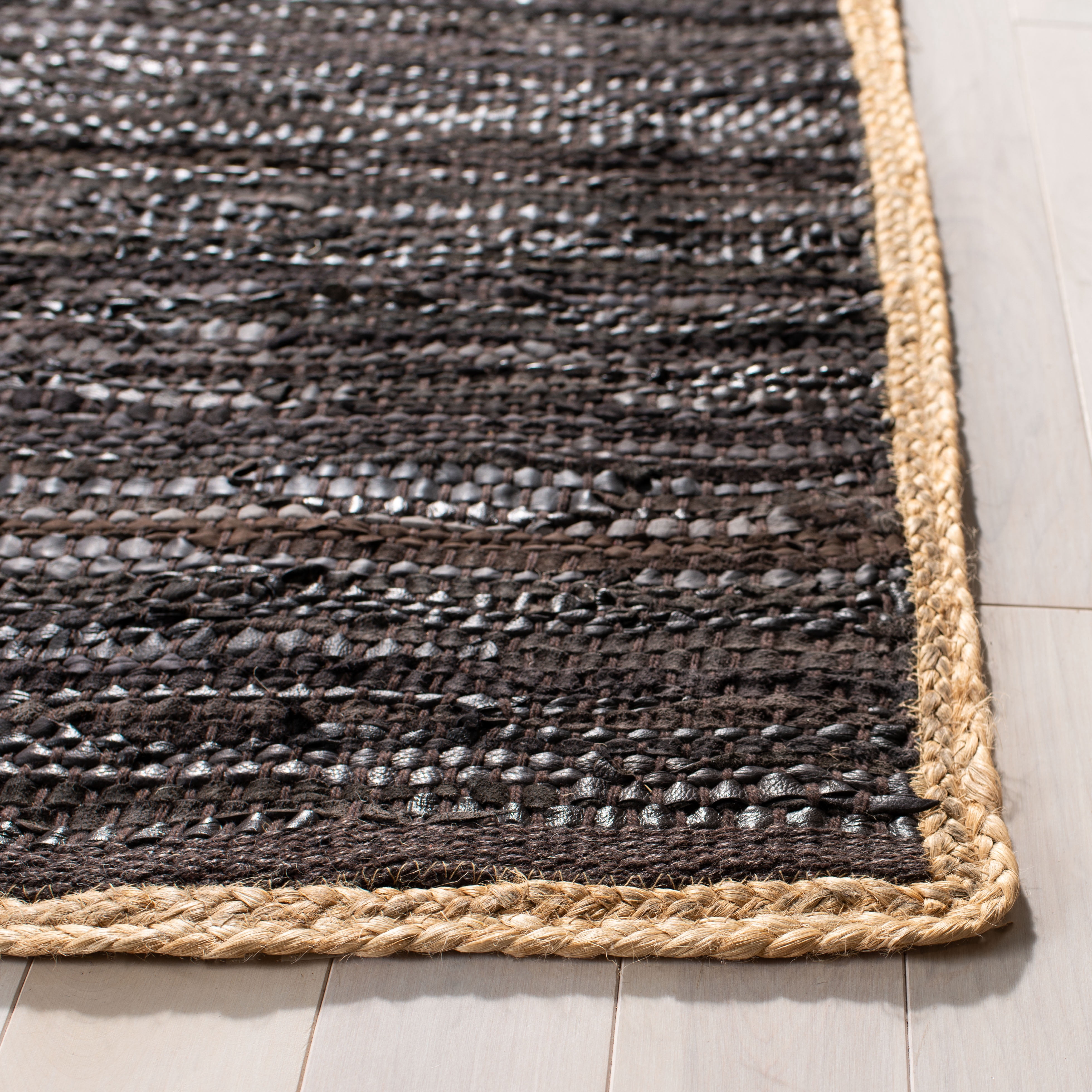 SAFAVIEH Cape Cod Ainsley Texture/Embroidery Area Rug, Chocolate/Natural, 8' x 10'