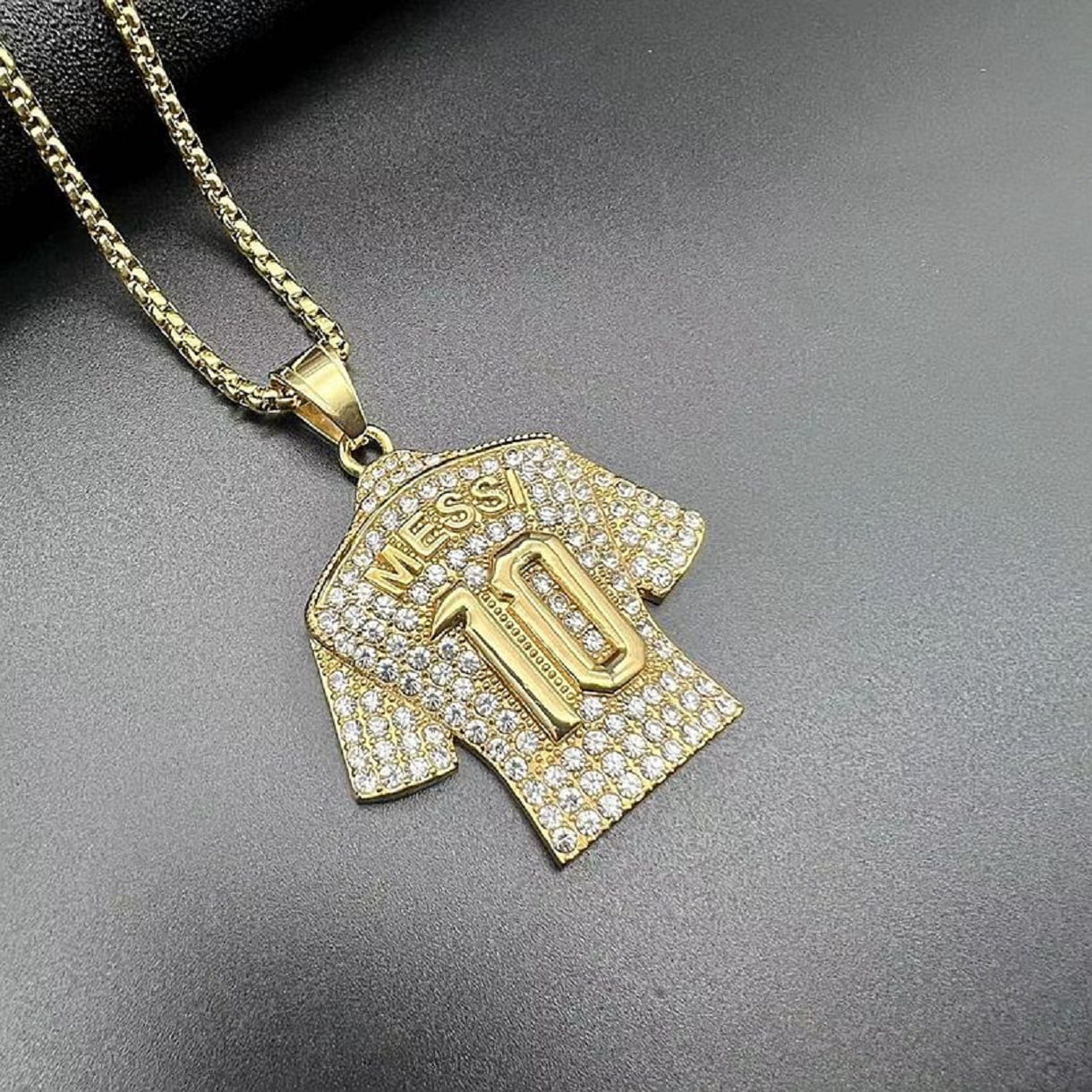 MayiaHey Soccer Jersey 10 Pendant, Number 10 Soccer Jersey Necklace for Men, No. 10 Football Necklace Iced Out Sports Charm Jewelry, Rock Number 10 Soccer Players  Necklace