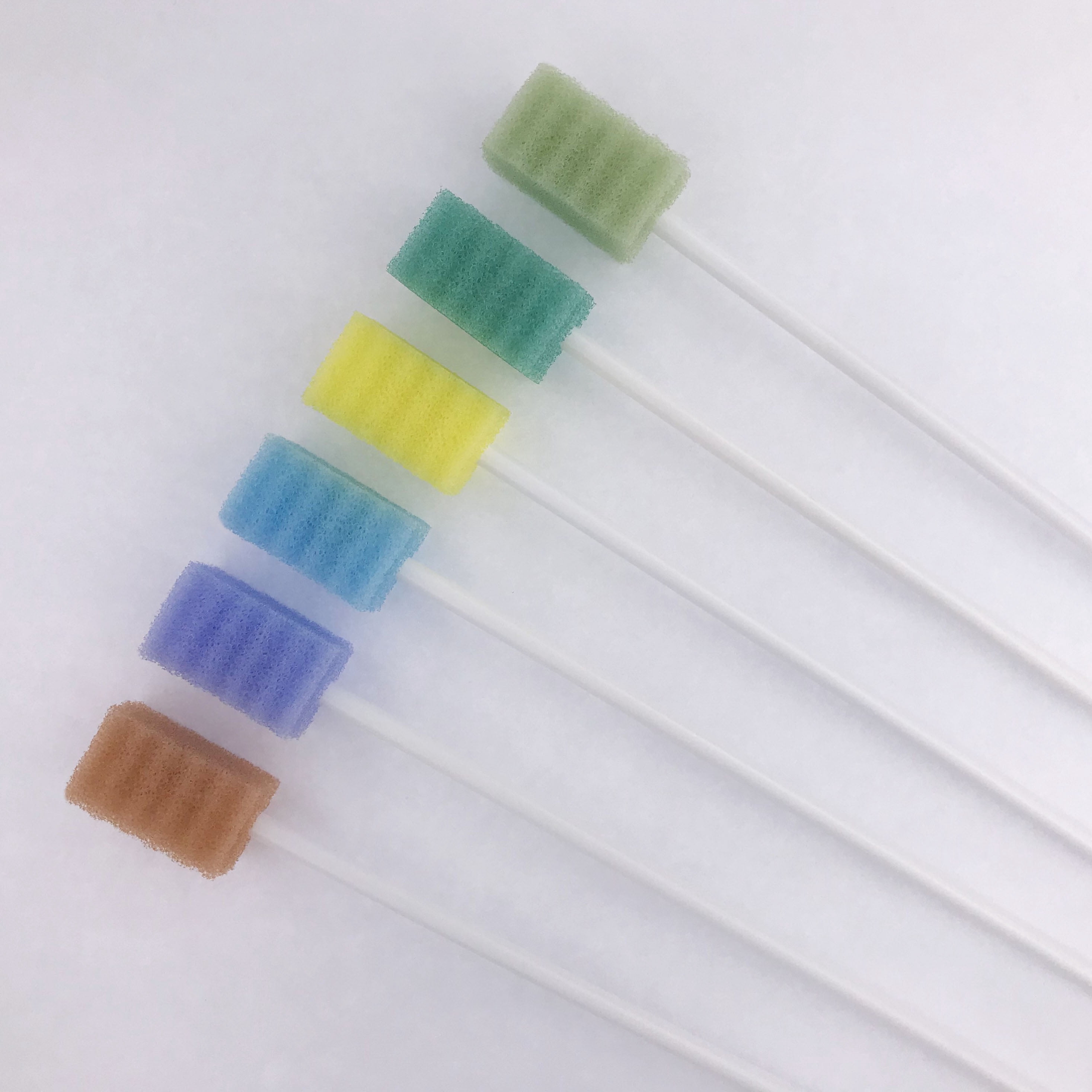 Oral Swabs Disposable 360 Pcs Each Individually Wrapped Packing Swabsticks Toothettes Mouth Swabs Sponge Dental Care Zigzag Wave Shaped Multi-color 6 Color Soft Foam Tip Oral Swabs