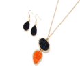 thumbnail image 2 of Pendentif en Résine de Style Ethnique Rétro Femmes Collier Boucles d'Oreilles Kit Collier Bijoux Géométrique Géométrique Goutte Boucles d'Oreilles Dame Cadeau Bijoux Ensemble, 2 of 3