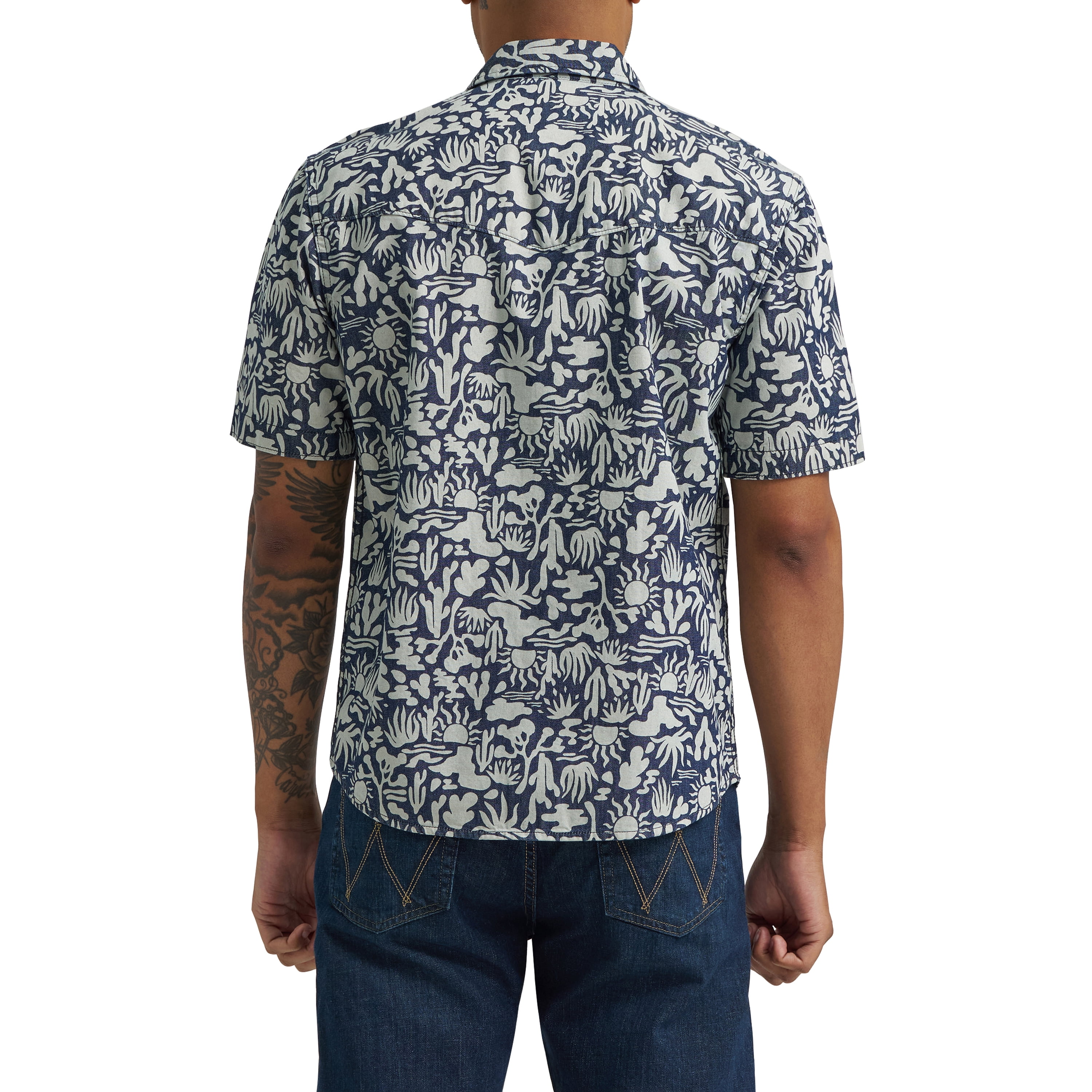 Wrangler® Men's Western Inspired Short Sleeve Shirt