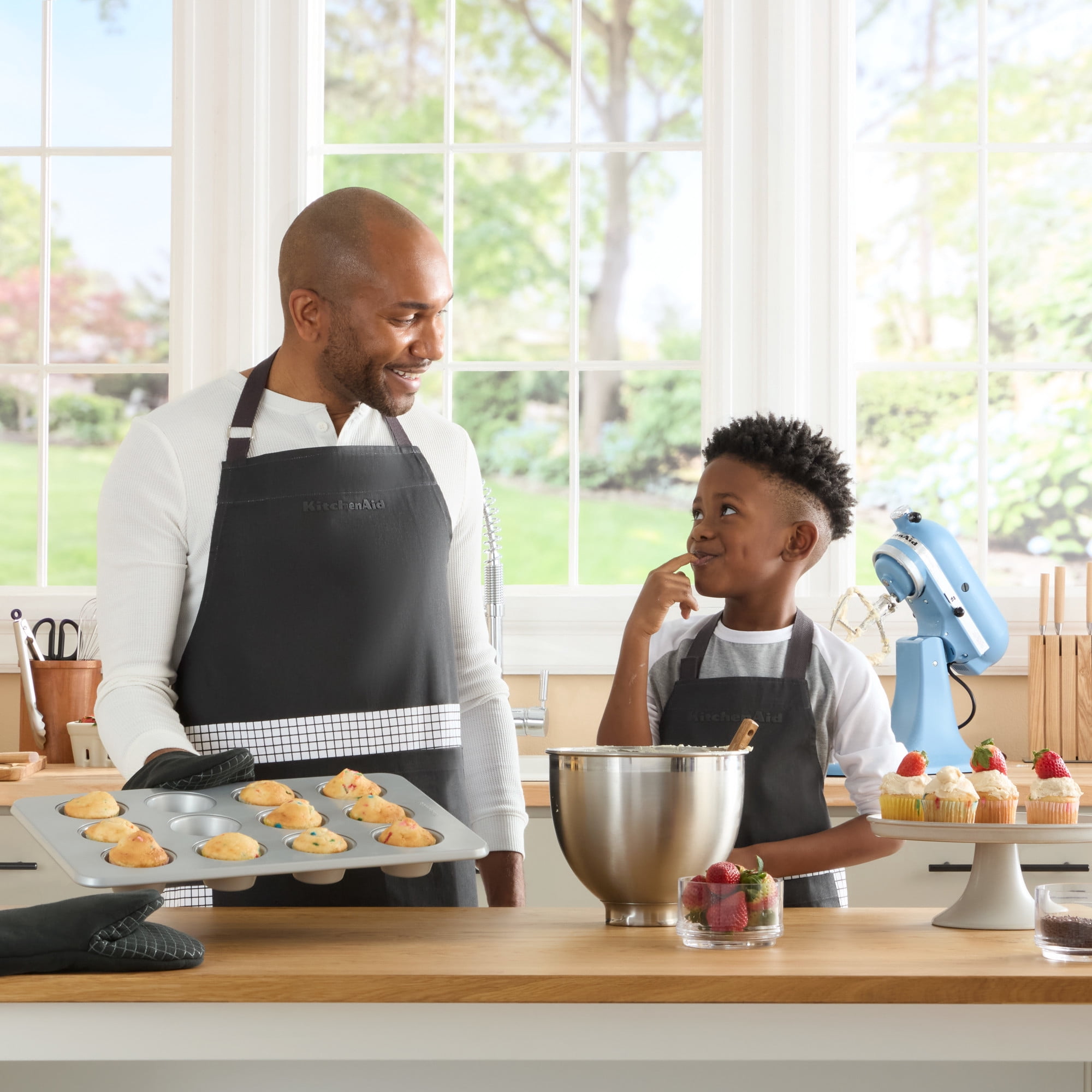 KITCHENAID Gourmet Series Gridlines Little Chef Apron, Water & Stain Resistant, Matte Black, Child-Sized 19"x20"