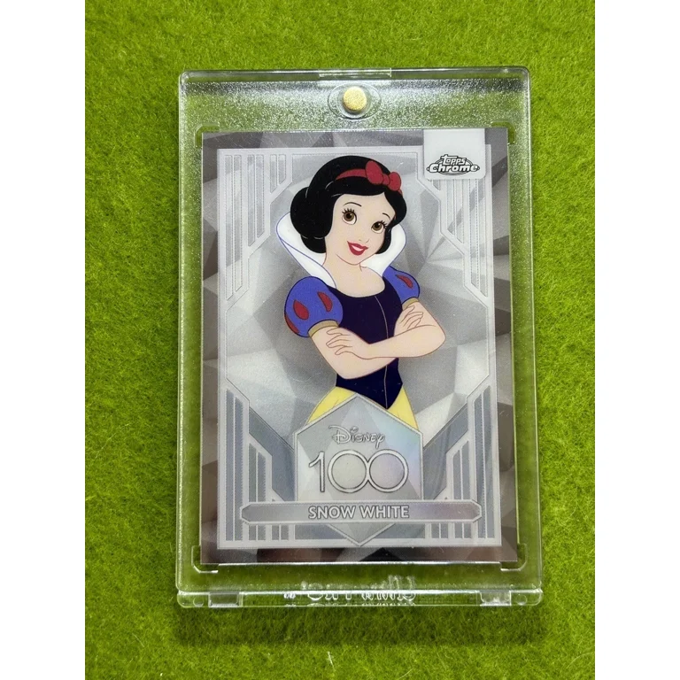 topps chrome disney EVE カード 10枚限定 Amazon.com: Disney 2024 Topps Chrome Disney Eve #132 Card