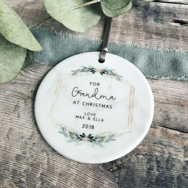 Personalised For Grandparents at Christmas Marble Style Botanical Ceramic Round Decoration - As Picture - 10-Pack