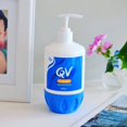 thumbnail image 4 of Botella dosificadora de crema Qv de 500 g (fabricada en Australia) de QV, 4 of 4