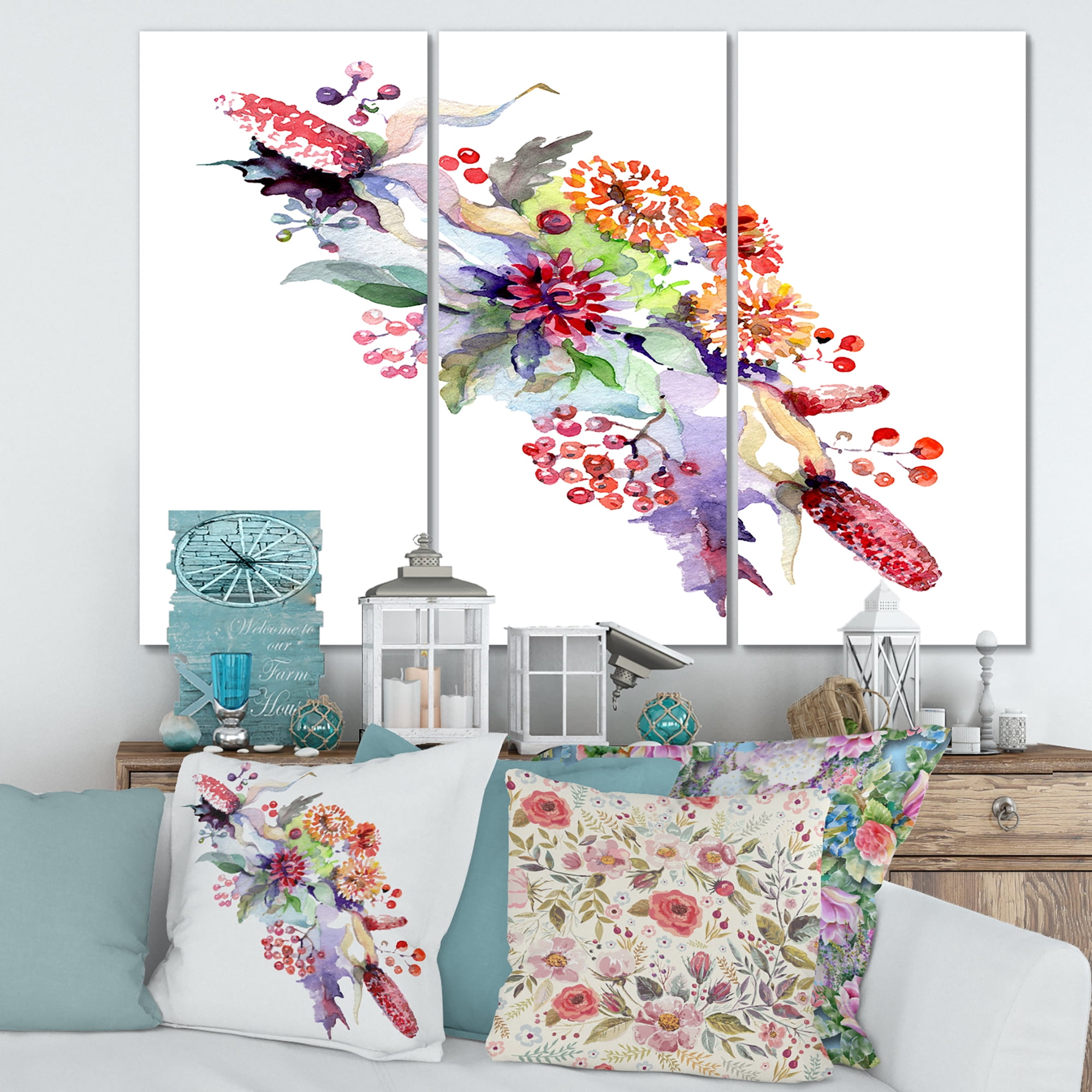 Designart ' Bouquet With Berries and Wildglowers ' Traditional Canvas Wall Art Print