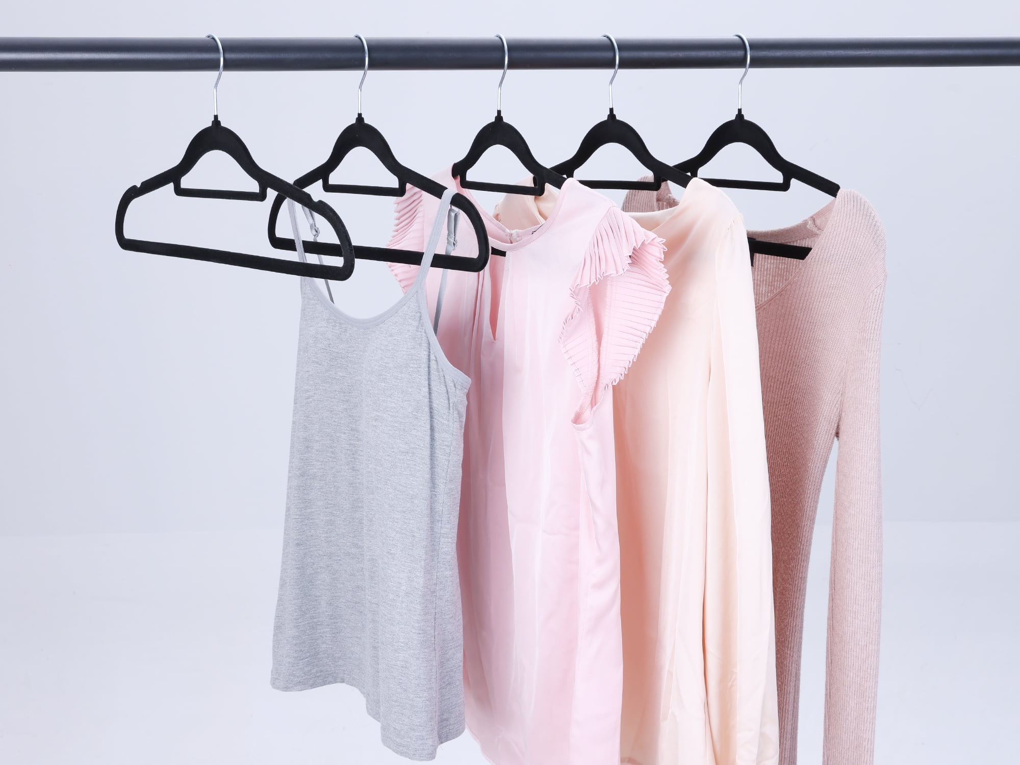 Unique Bargains Velvet Non-Slip Hangers Space Saving Clothes Hangers 30 Packs Black