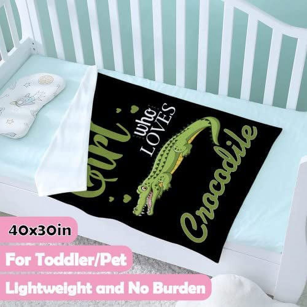 Just A Girl Who Loves Crocodile Blanket,Flannel Throw Blanket Ultra Soft Micro Lightweight Flannel Blanket Bed Couch Living Room All-Season 50"x40" Small for Kid