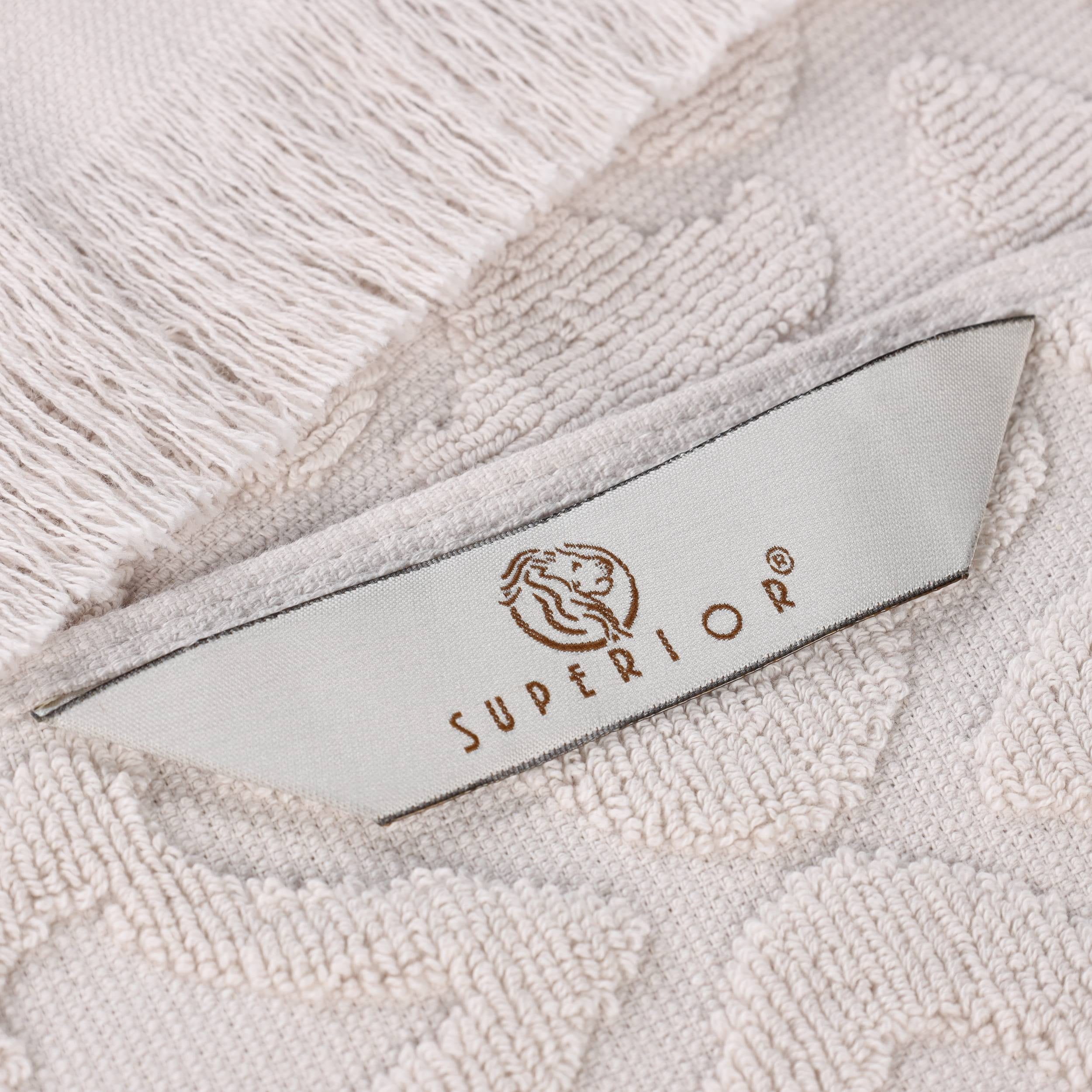 Superior Rolla Geometric Cotton 8 Piece Towel Set, Quick-Dry Ultra Soft Towels, Silver