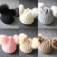 thumbnail image 2 of Chapeau Tricoté pour Bébé Fille Garçon Double Pompon Hiver Chaud Crochet Extensible, 2 of 5