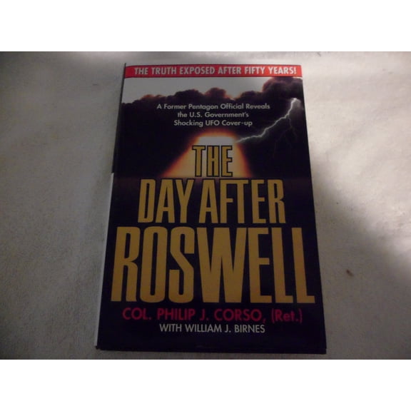 Pre-Owned The Day After Roswell (Paperback) 0671004611 9780671004613