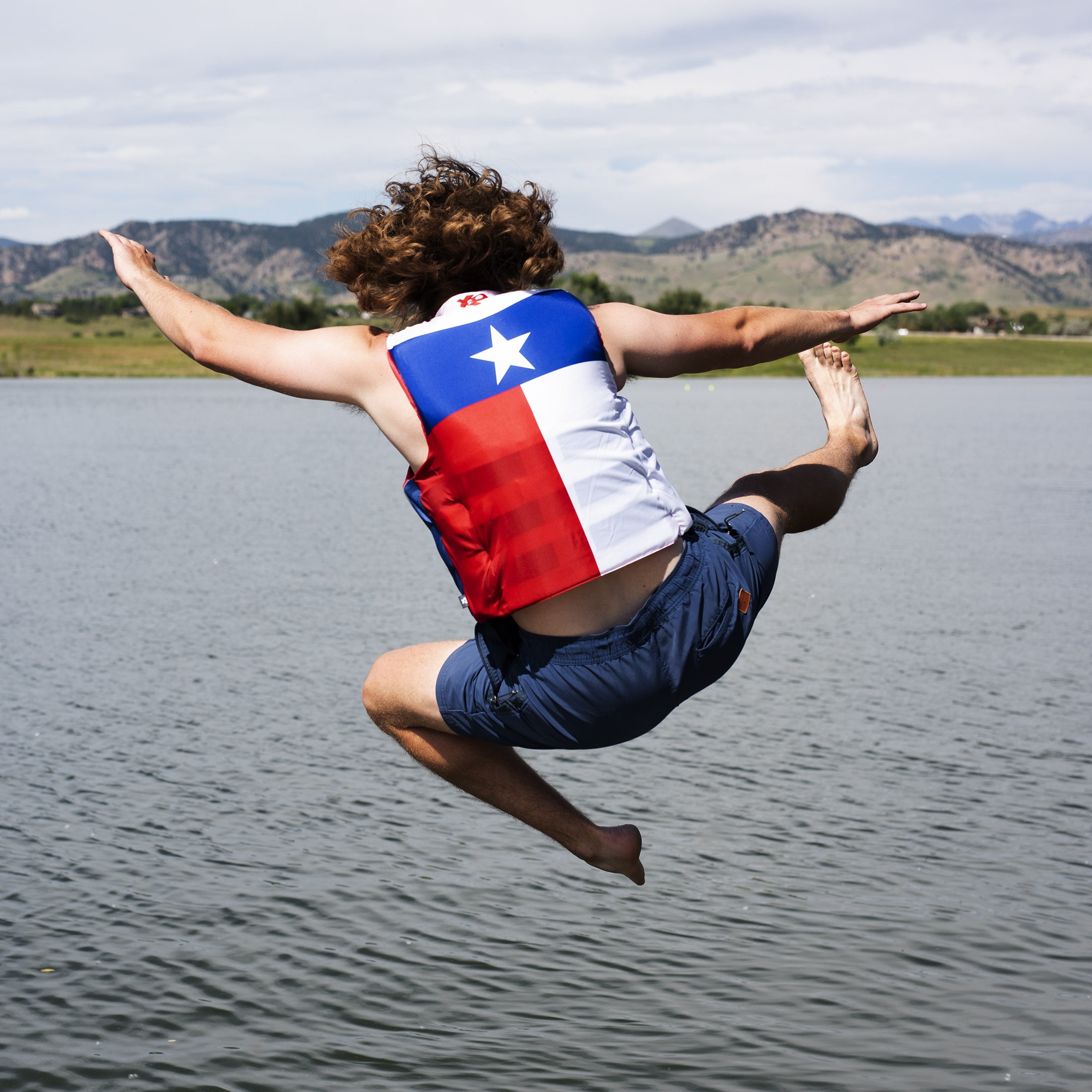 X2O 4 Buckle Life Vest and Jacket S/M Texas State Flag, Red and Blue