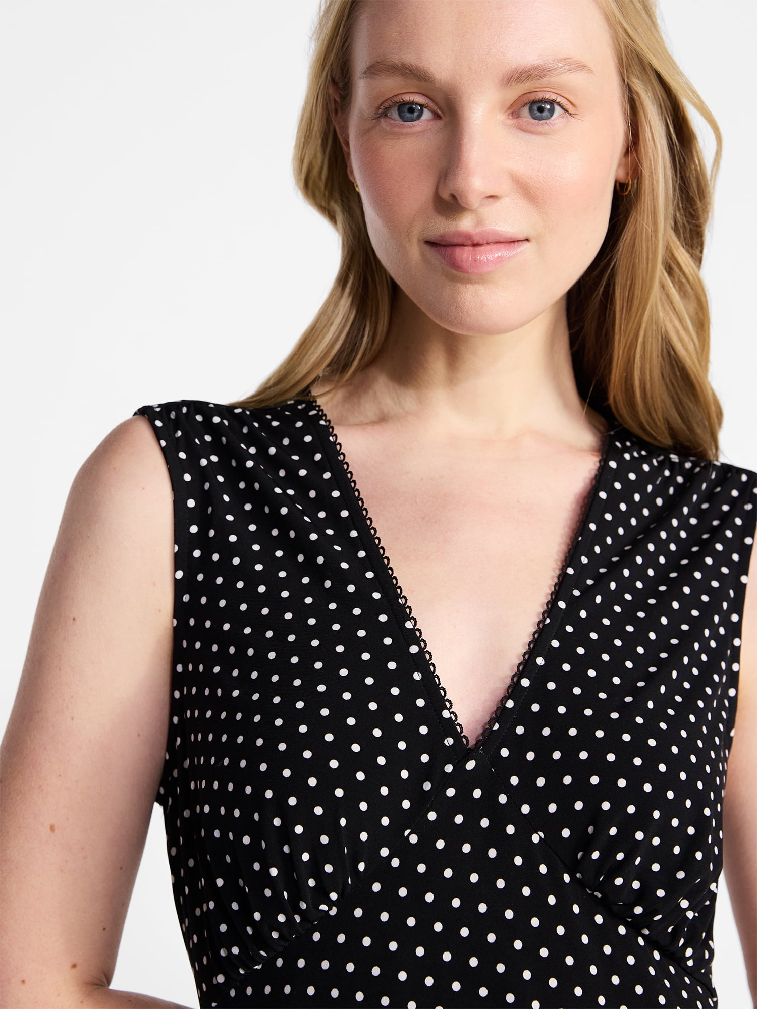 Time and Tru Women's Sleeveless V-Neck Printed Midi Dress, Sizes XS-XXXL
